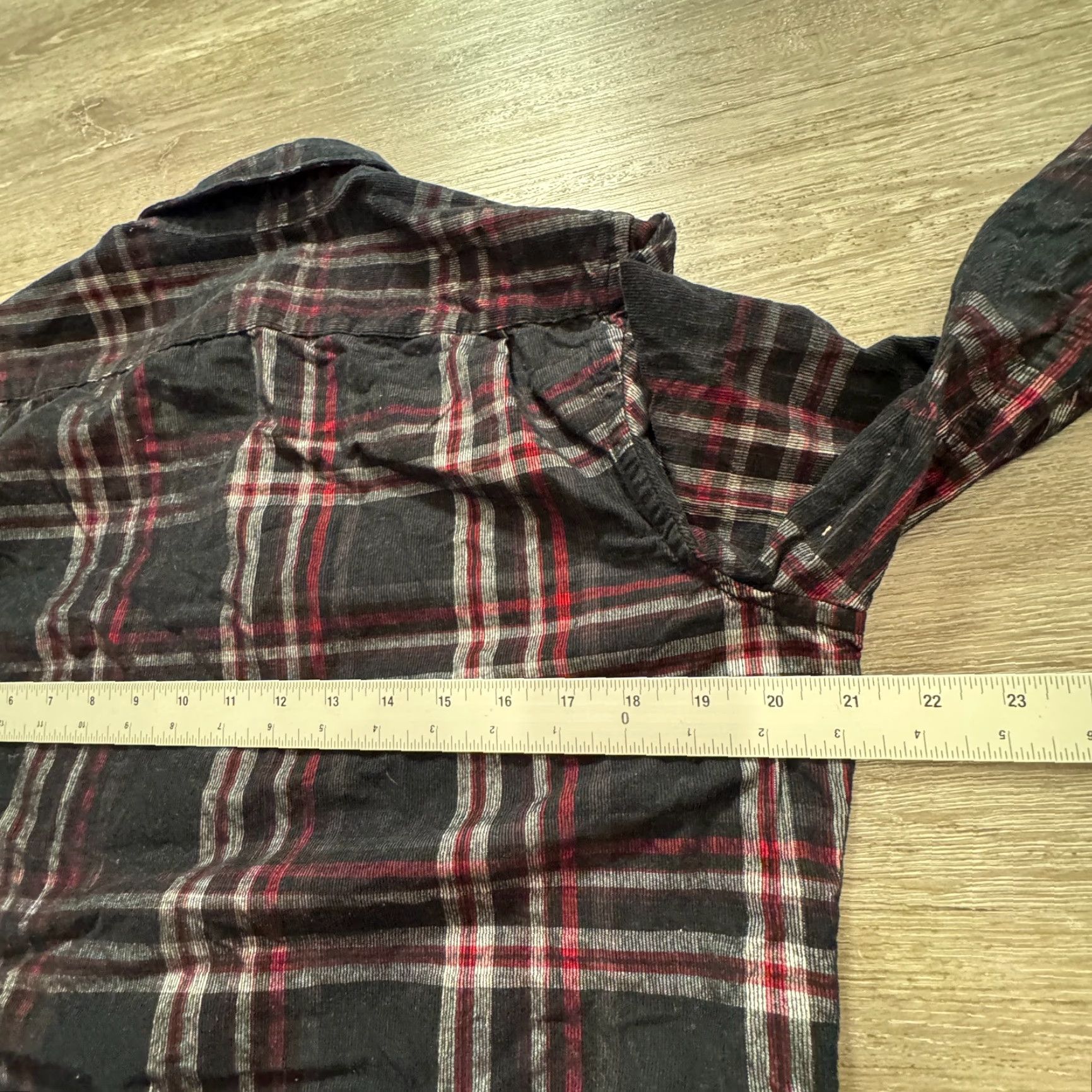 Express Express Shirt Mens Small Black Red Plaid Corduroy Cotton Preppy Casual Shirt Black Plaid Corduroy Cotton Express Mens Small - 90s? Size US S / EU 44-46 / 1 - 7 Thumbnail