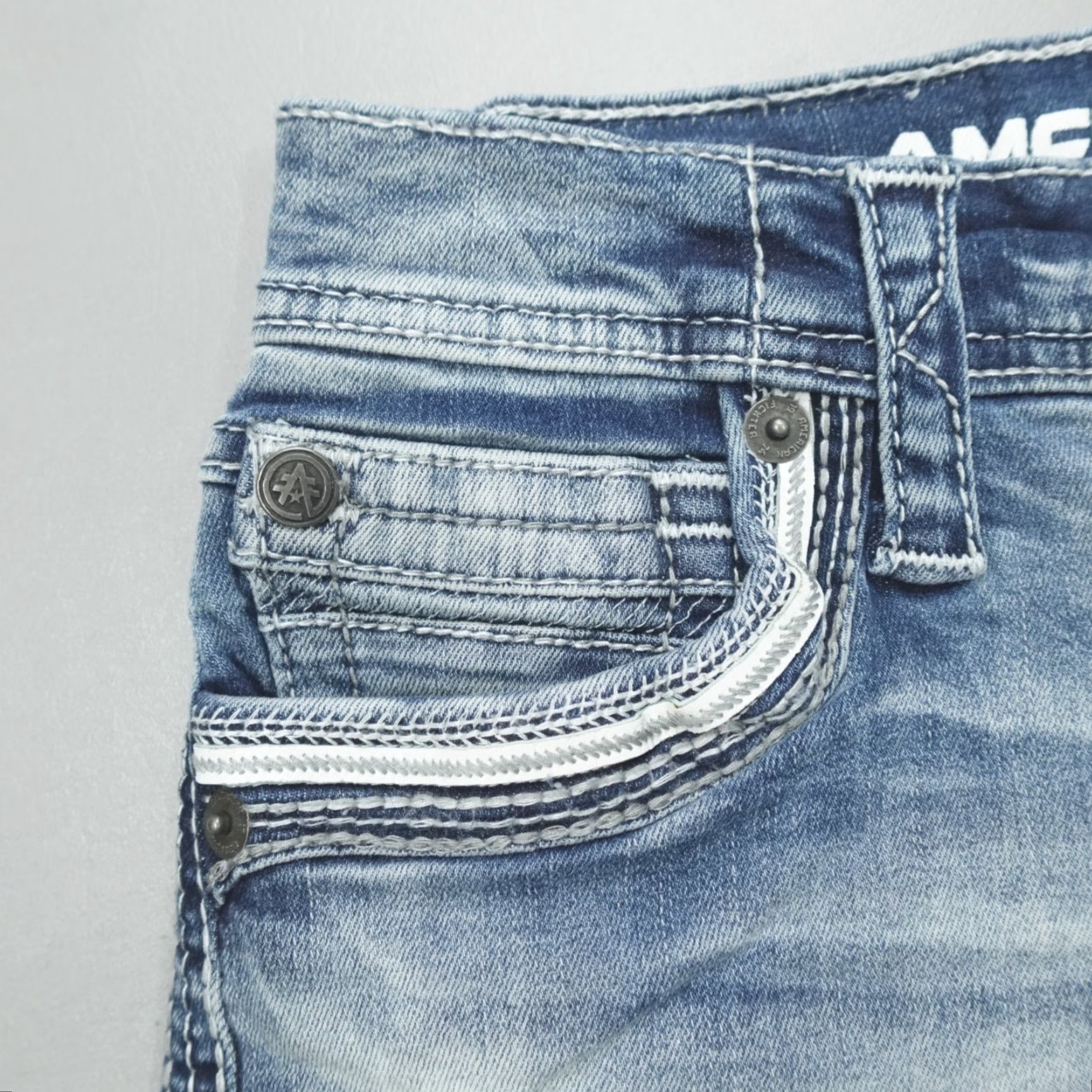 Vintage American Fighter Jeans Slim Straight 28x32 Blue Denim Distressed 5-Pocket Mens 90s Theme Size US 28 / EU 44 - 3 Thumbnail