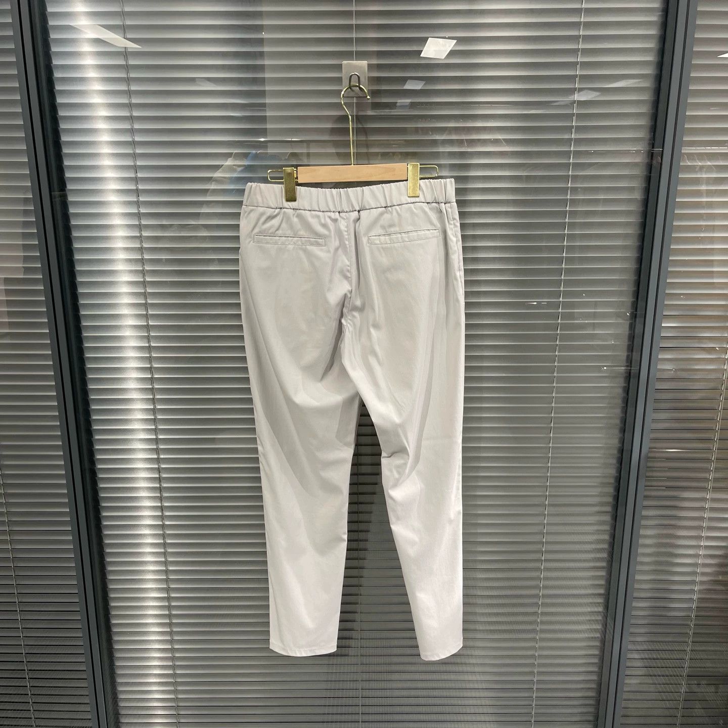Loro Piana Loro Piana Wool Dress Trousers Men's 48 Like New Size US 32 / EU 48 - 2 Thumbnail
