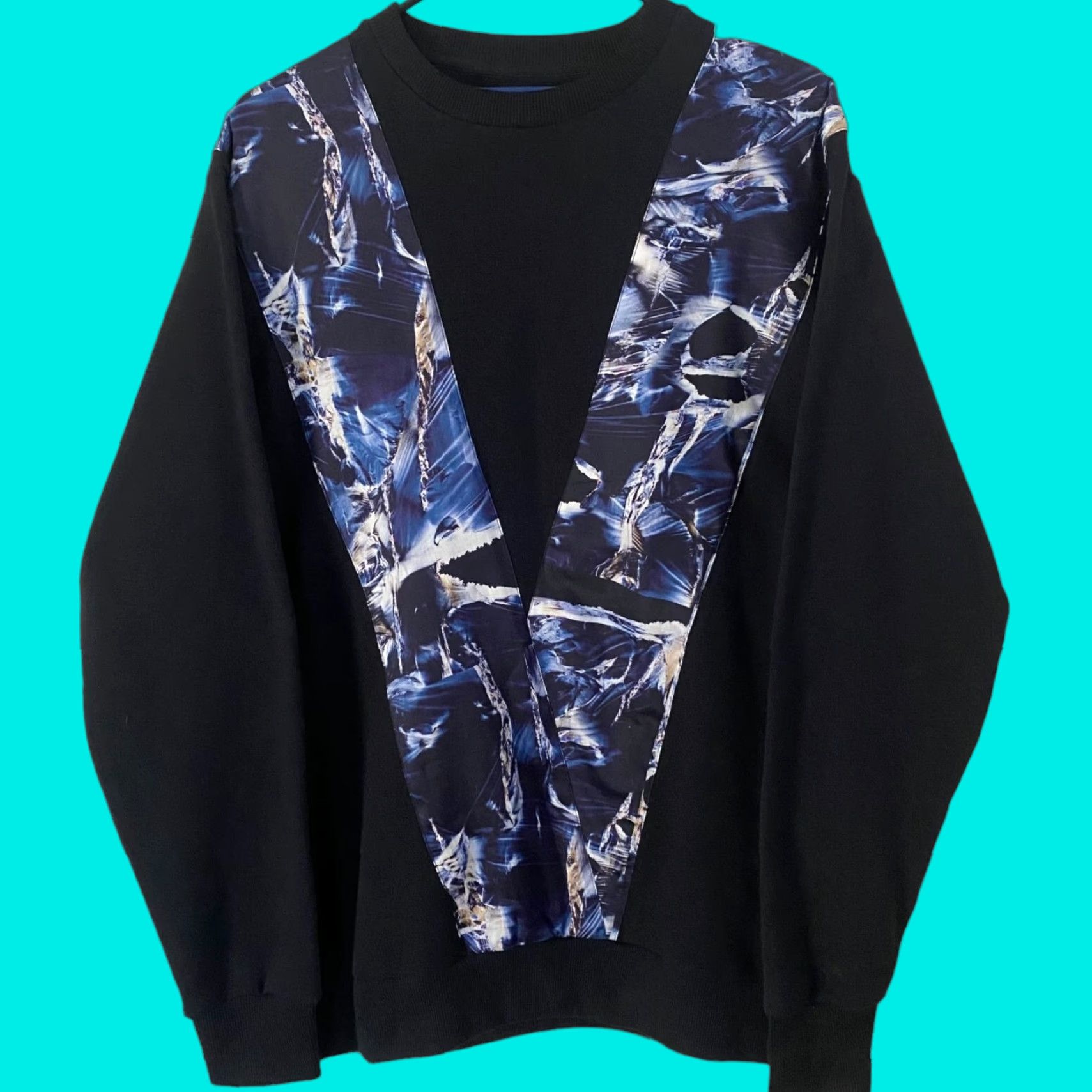 Vintage VINTAGE Études Sweatshirt Crewneck Pullover Black Graphic Medium Streetwear Men's Size US M / EU 48-50 / 2 - 1 Thumbnail