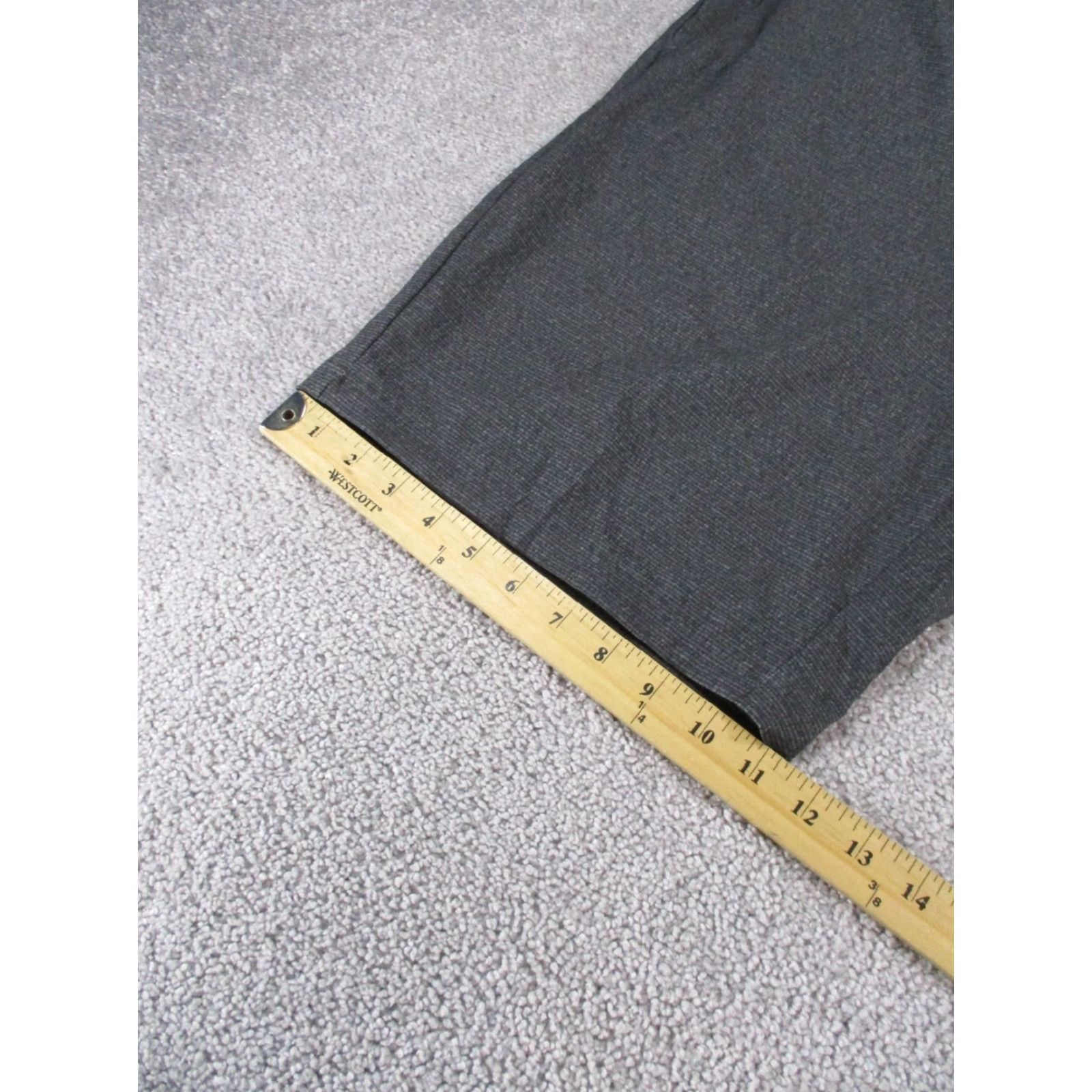 Vintage Pebble Beach Mens 40 Gray Performance Chino Shorts Beach Outdoor Casual Travel Workwear Polyester Spandex Size US 40 / EU 56 - 4 Thumbnail