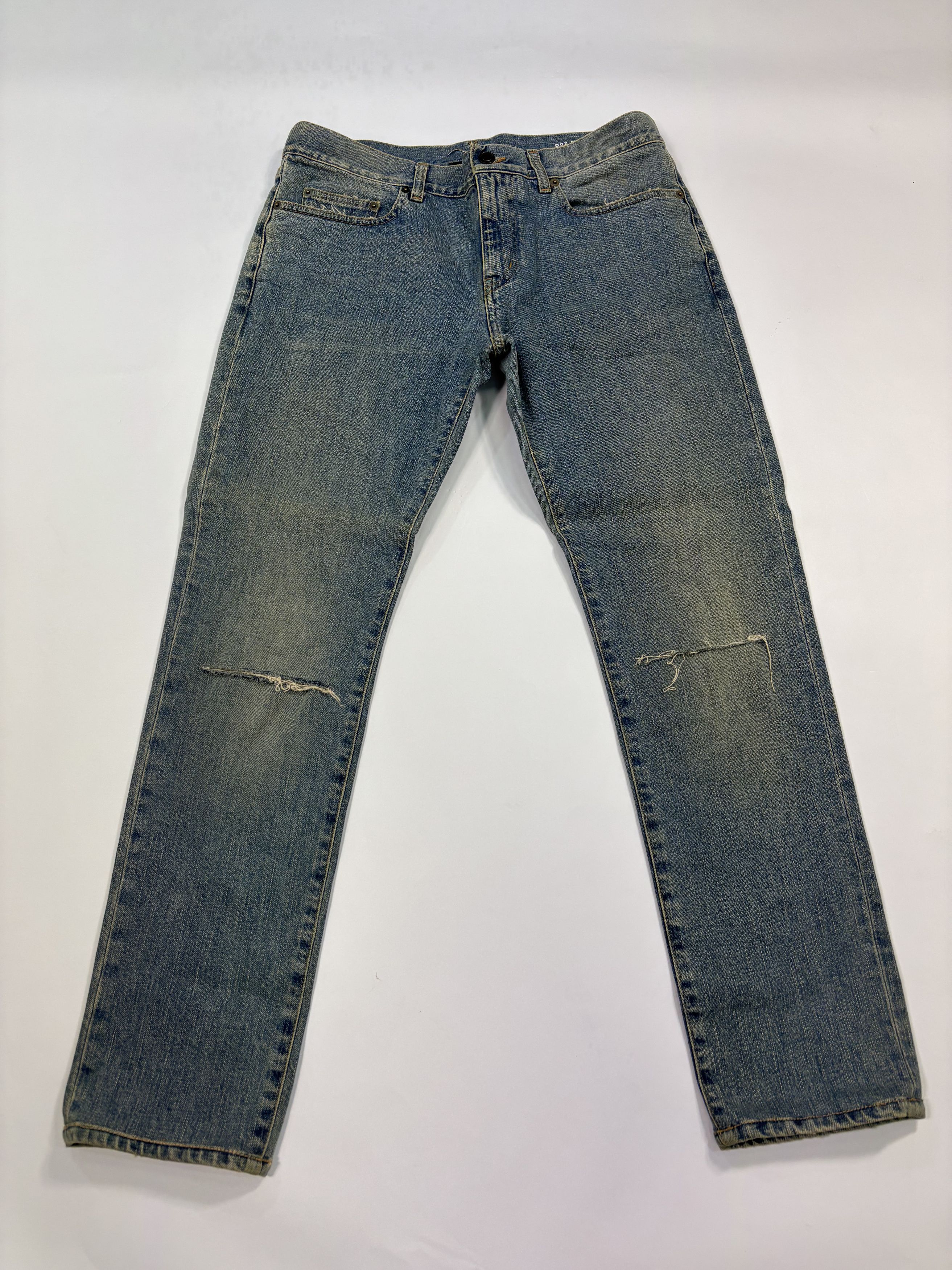 Saint Laurent Paris Saint Laurent Distressed Blue Jeans Size US 32 / EU 48 - 1 Thumbnail