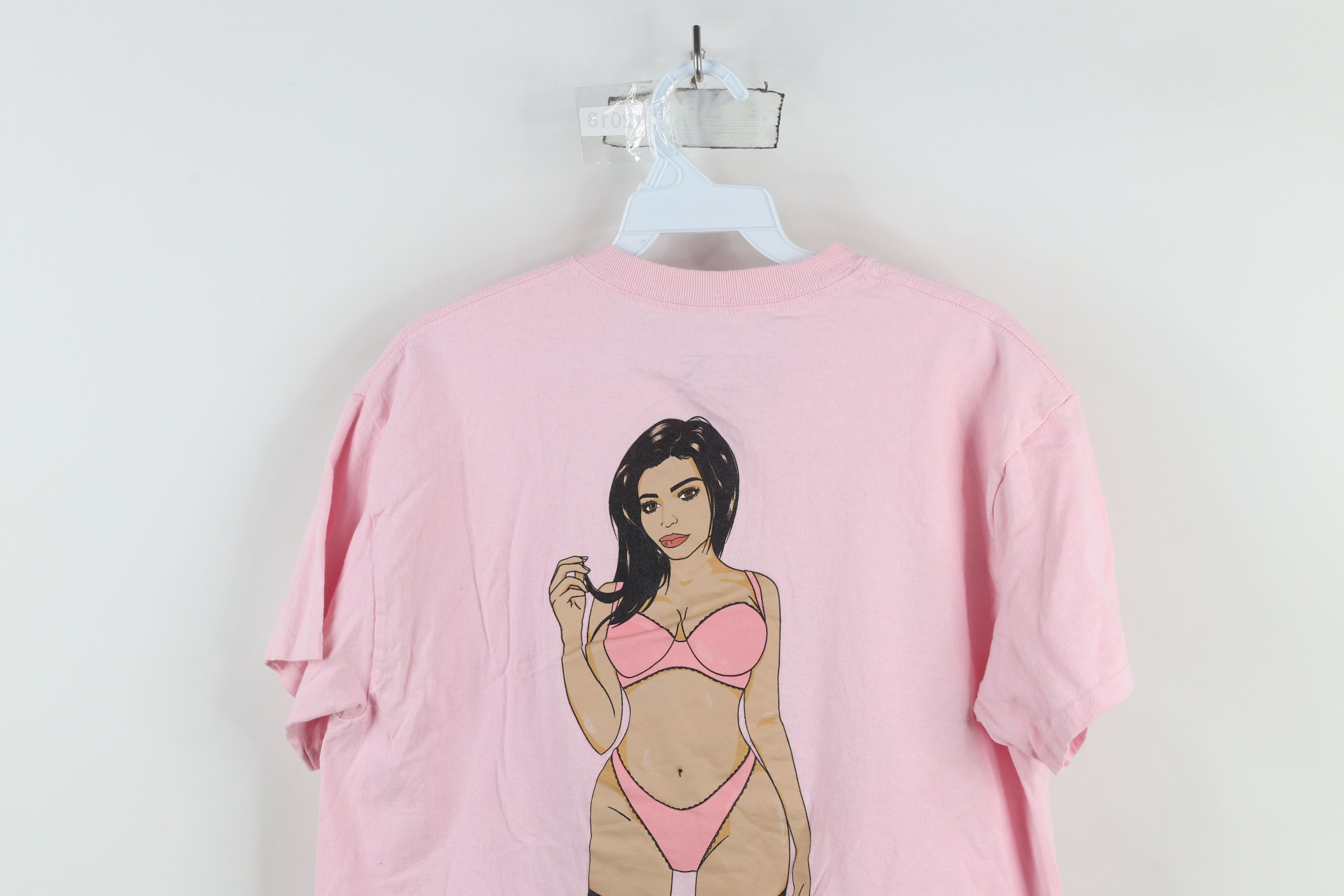 Vintage Streetwear Thick Kylie Jenner Naked Short Sleeve T-Shirt Size US S / EU 44-46 / 1 - 10 Thumbnail