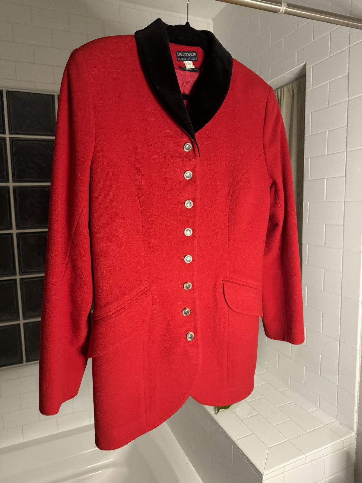 Vintage Red Blazer with Black Collar Size L / US 10 / IT 46 - 1 Thumbnail