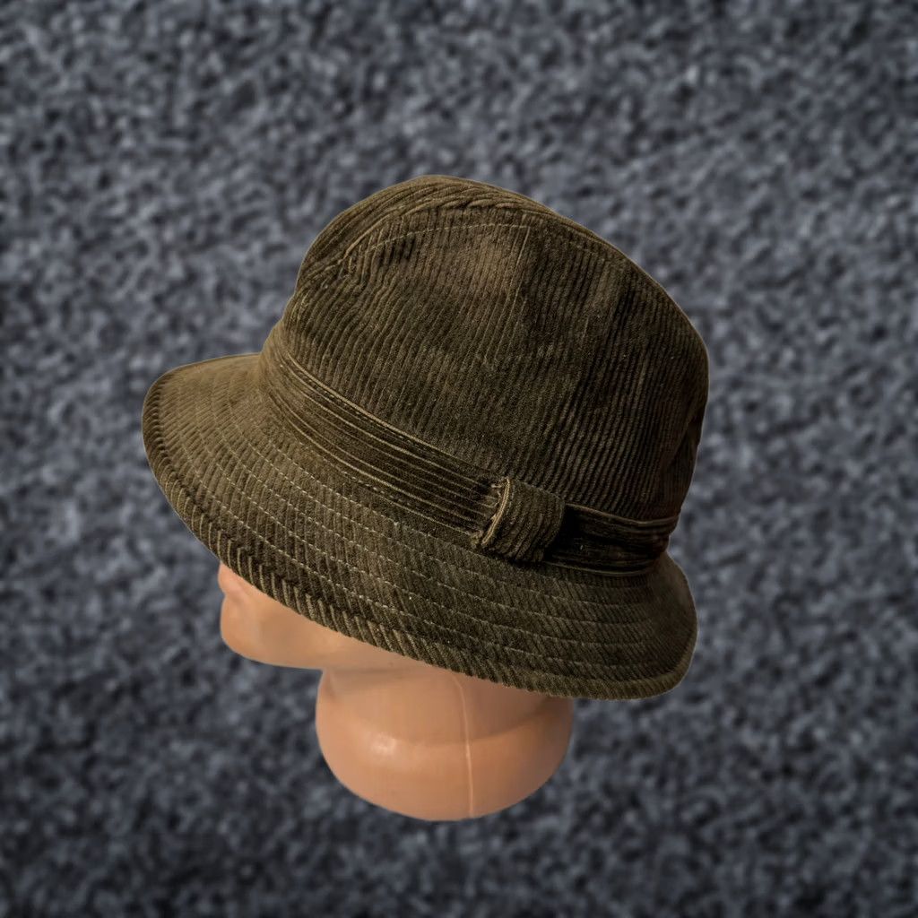 Marks & Spencer Marks and Spencer Green Fedora hat Cotton Size 7 Men Fedora Green Cotton Size 7 Mens Size ONE SIZE - 1 Thumbnail