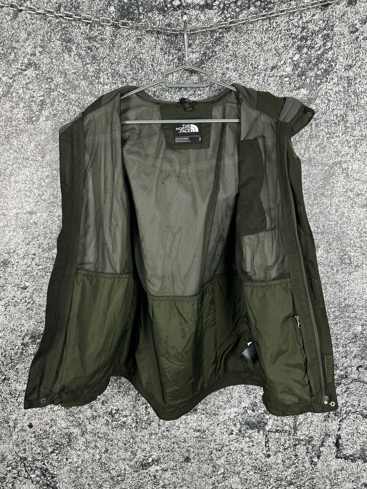 The North Face The North Face Dryvent Jacket Windbreaker Waterproof Size S Size US S / EU 44-46 / 1 - 6 Thumbnail
