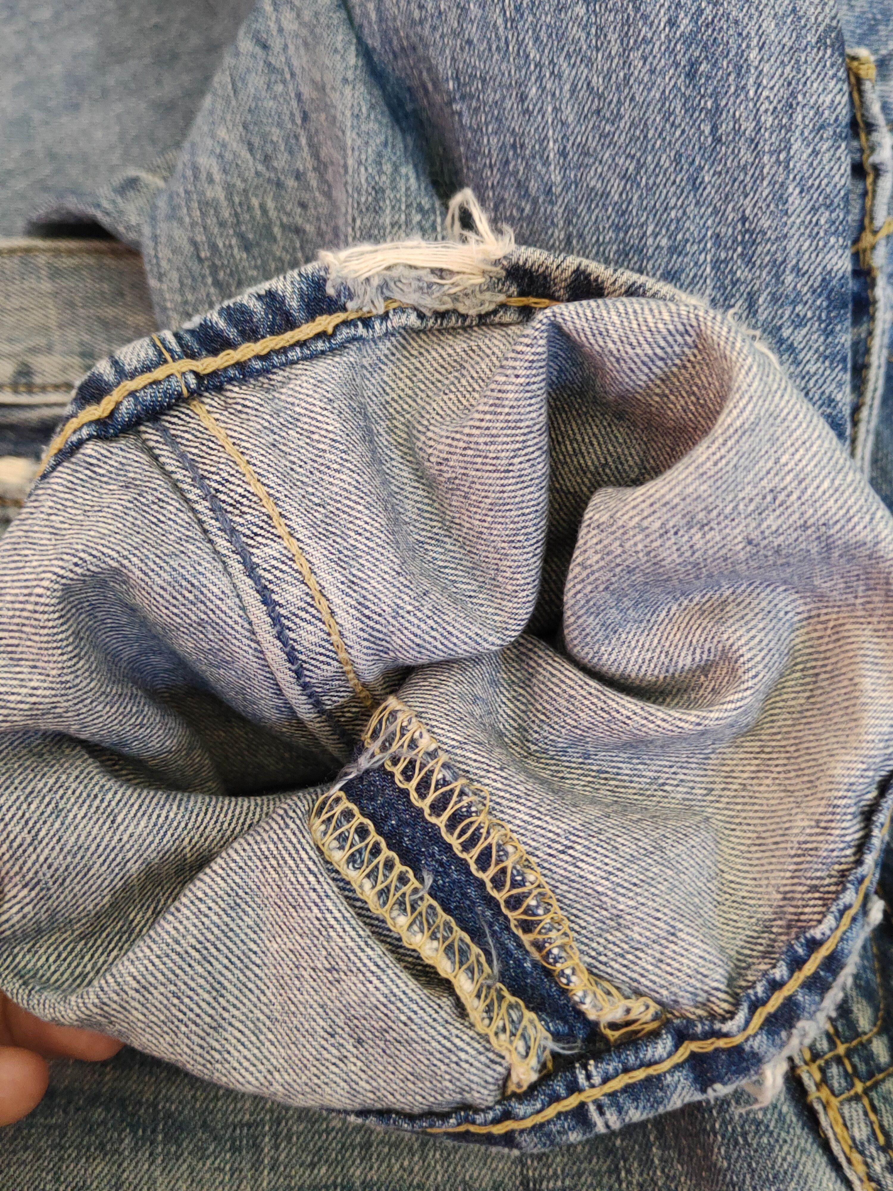 Levi's 502 Levi's Blue Distressed Ripped Jeans #S1639 Size US 31 - 14 Thumbnail
