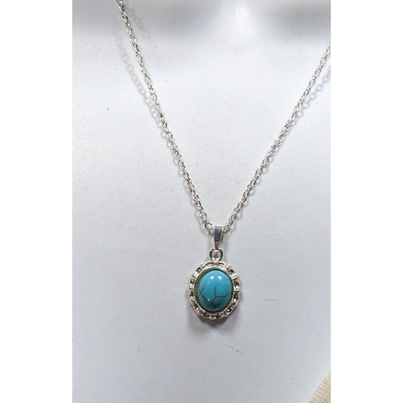 Other Southwestern Faux Turquoise Oval Pendant Silver Tone Filigre Size ONE SIZE - 5 Thumbnail