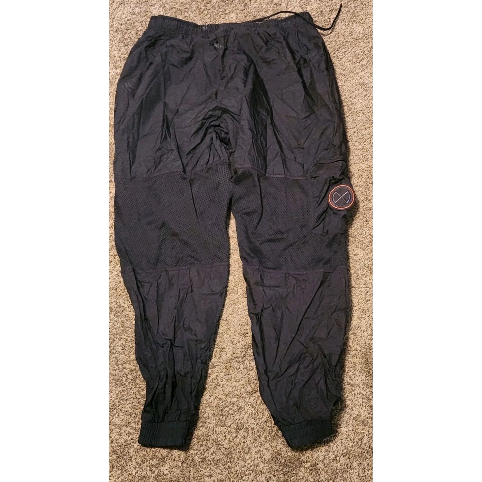 Nike NIKE Training Pants XL Black Nylon Athletic Men’s Size US 36 / EU 52 - 2 Thumbnail