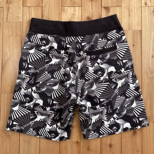 Bape BAPE Dazzle Camo Sweat Shorts a bathing ape NIGO ★size L Size US 34 / EU 50 - 3 Thumbnail