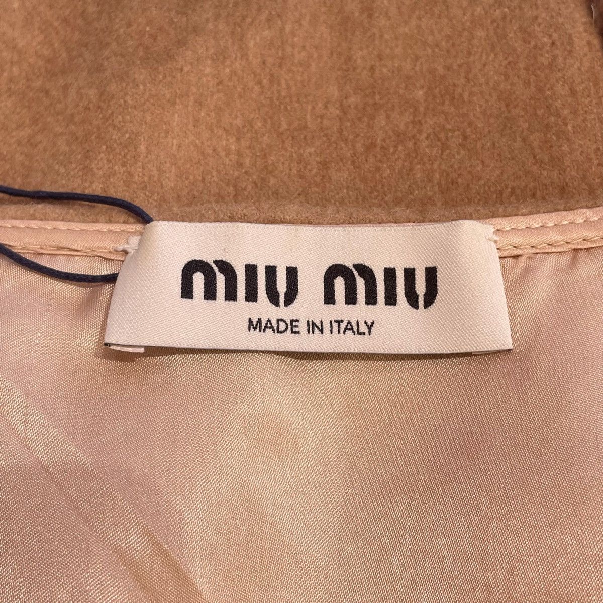 Miu Miu MIU MIU Logo Embroidered Low-rise Mini Skirt K26WX Size 25" / US 0 / IT 36 - 5 Thumbnail
