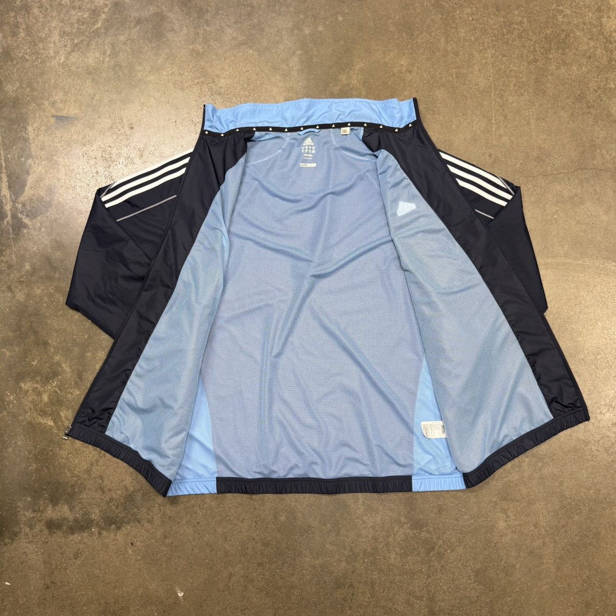 Adidas Y2K Adidas 3-Stripe Baggy Windbreaker Track Jacket Retro Size US XXL / EU 58 / 5 - 5 Thumbnail