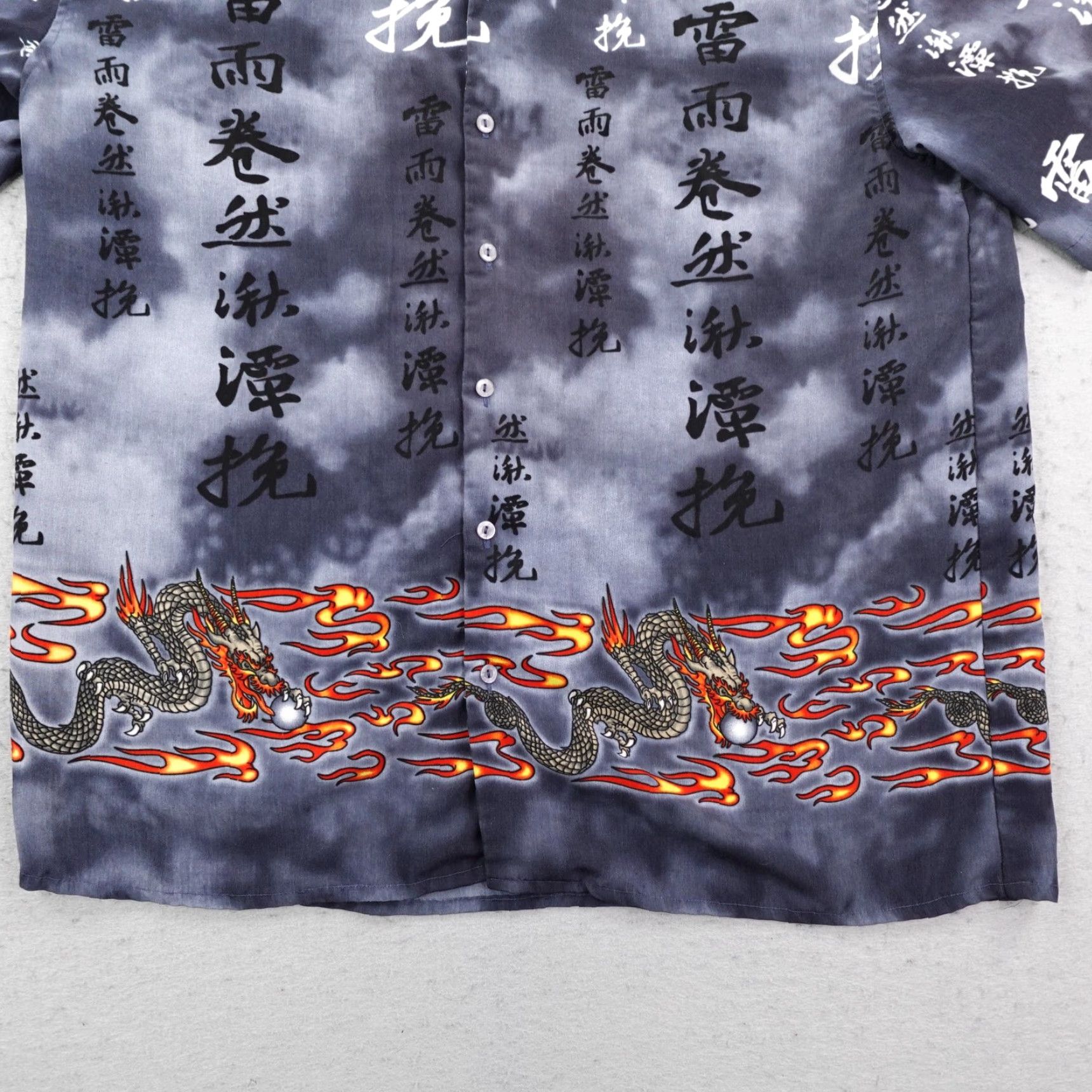Vintage VINTAGE Extreme Limit Shirt Mens Large Black Gray Chinese Letters Dragon Flames Size US L / EU 52-54 / 3 - 3 Thumbnail