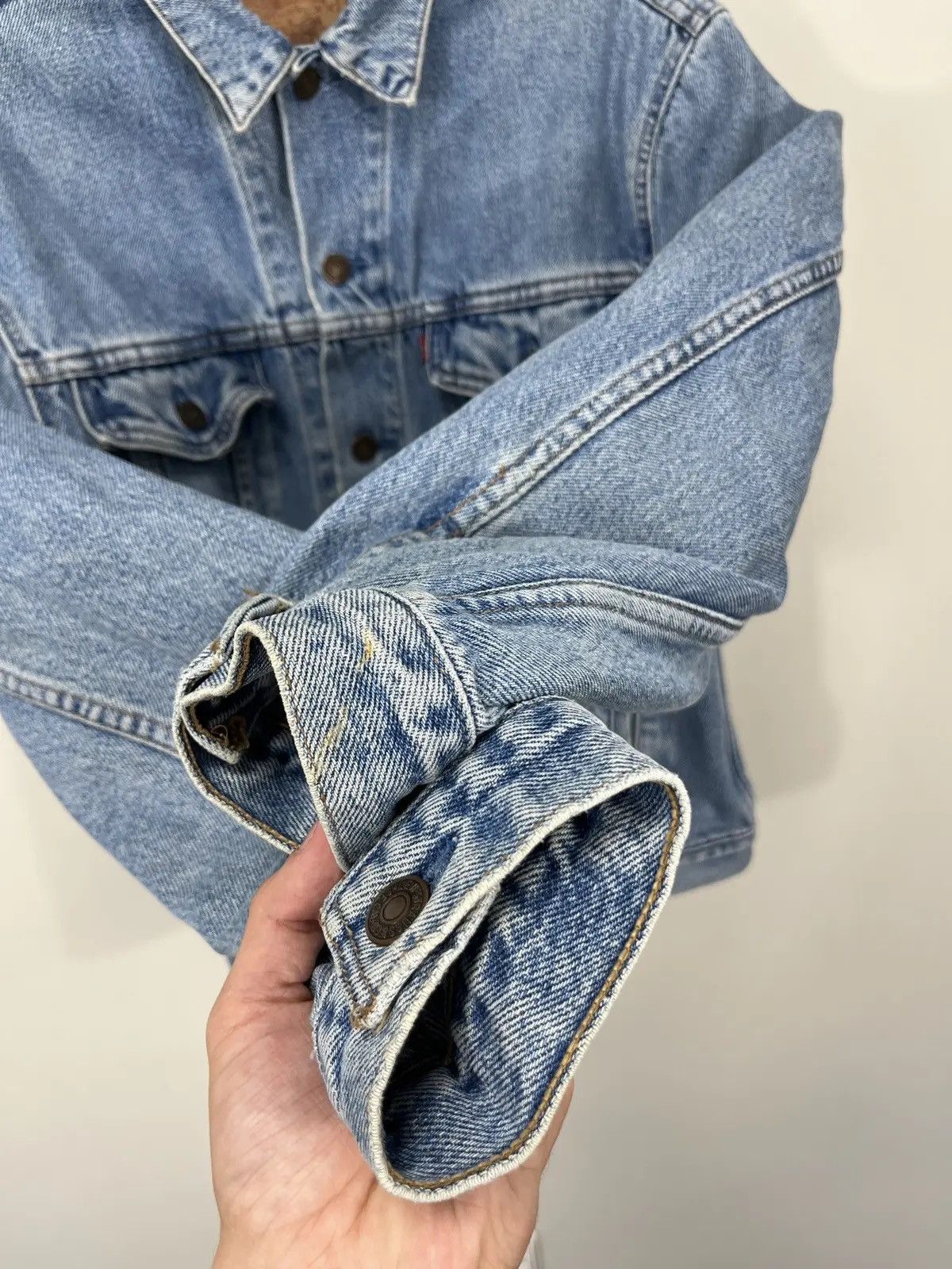 Vintage Levi's 90s USA Light Blue Hype Denim Jacket