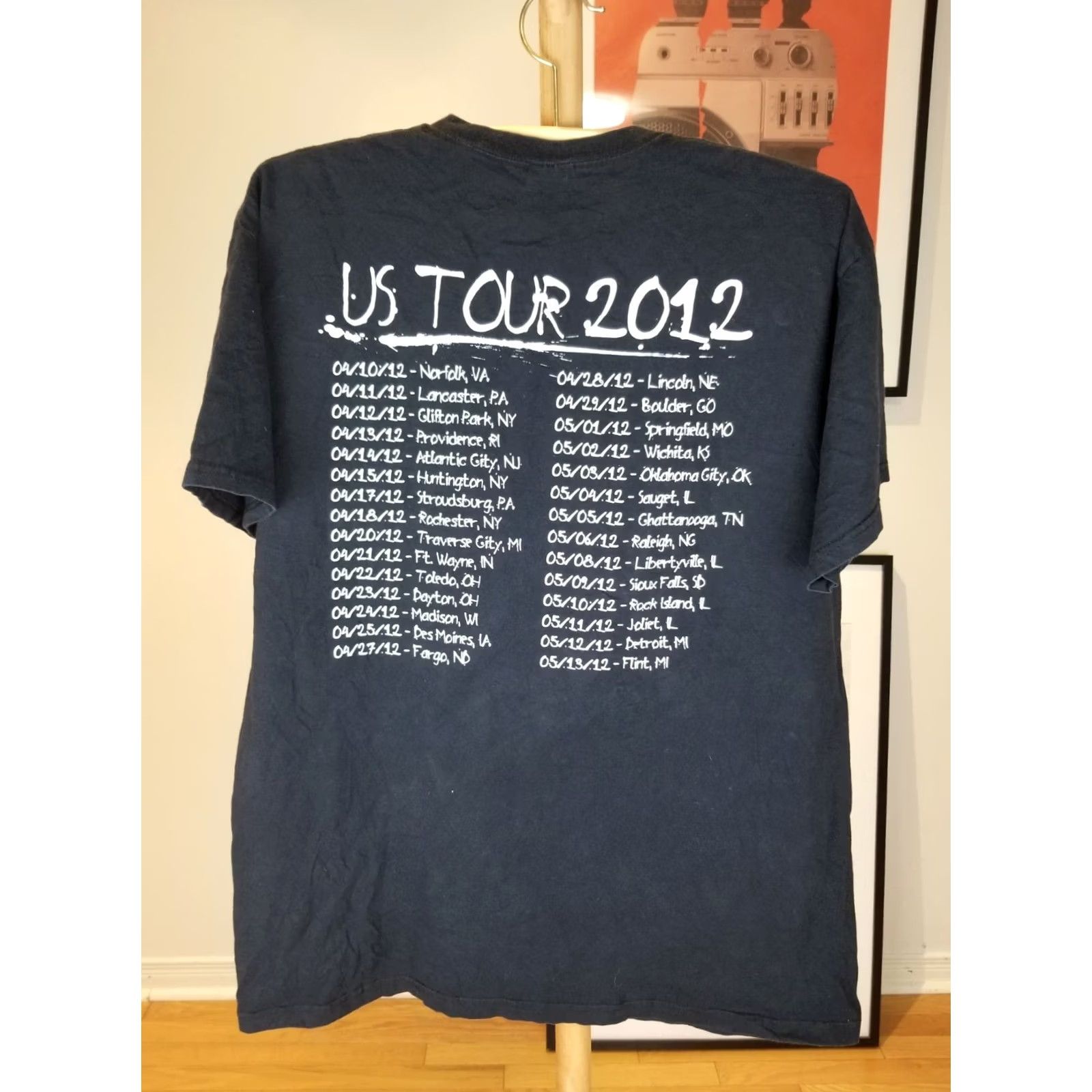 Fruit Of The Loom VINTAGE CLUTCH BAND PIGTOWN BLUES TOUR T-SHIRT XLARGE Nike? Size US XL / EU 56 / 4 - 5 Thumbnail