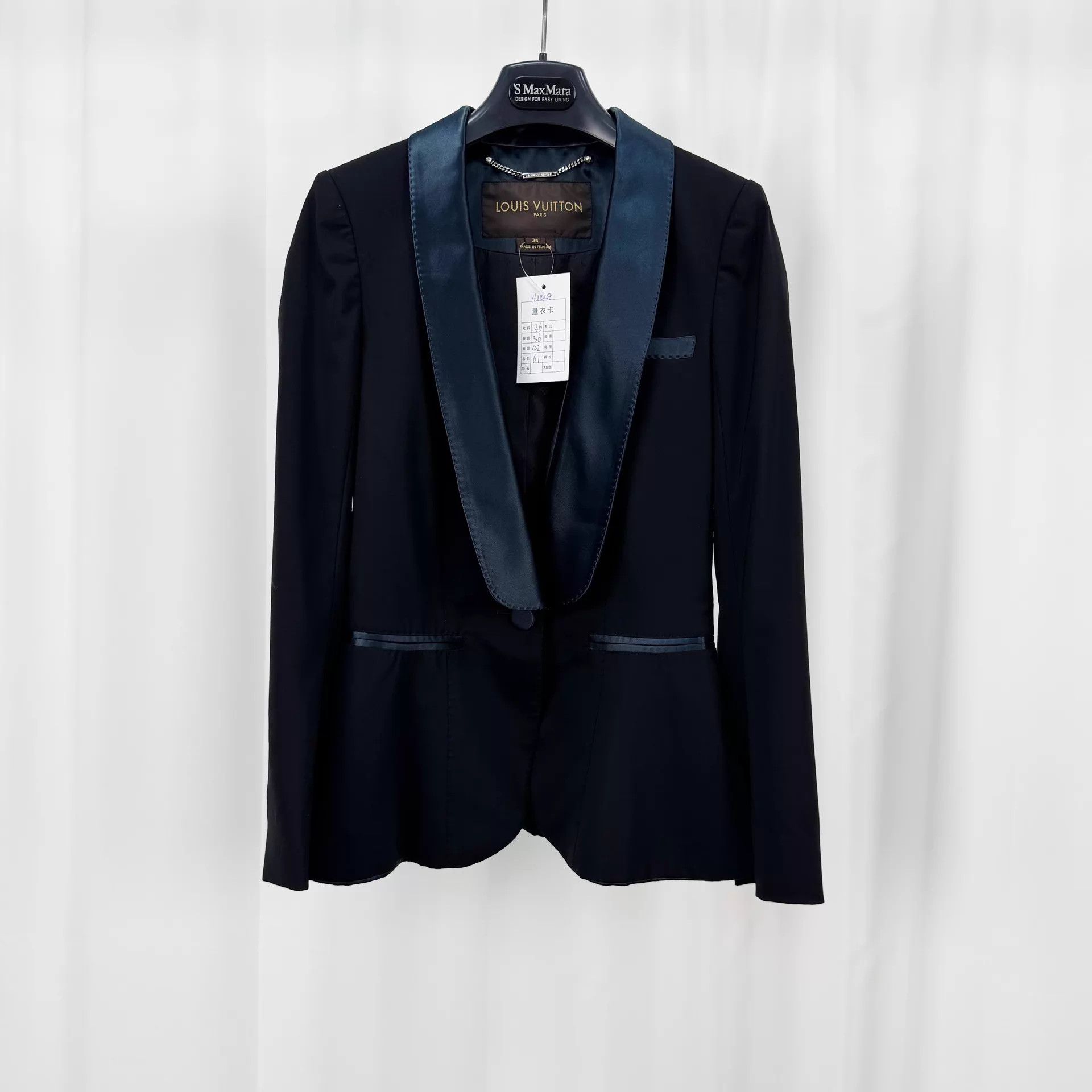 Louis Vuitton LV Allover Monogram Lining Waist-Tailored Blazer 36 98N Size XS / US 0-2 / IT 36-38 - 1 Thumbnail
