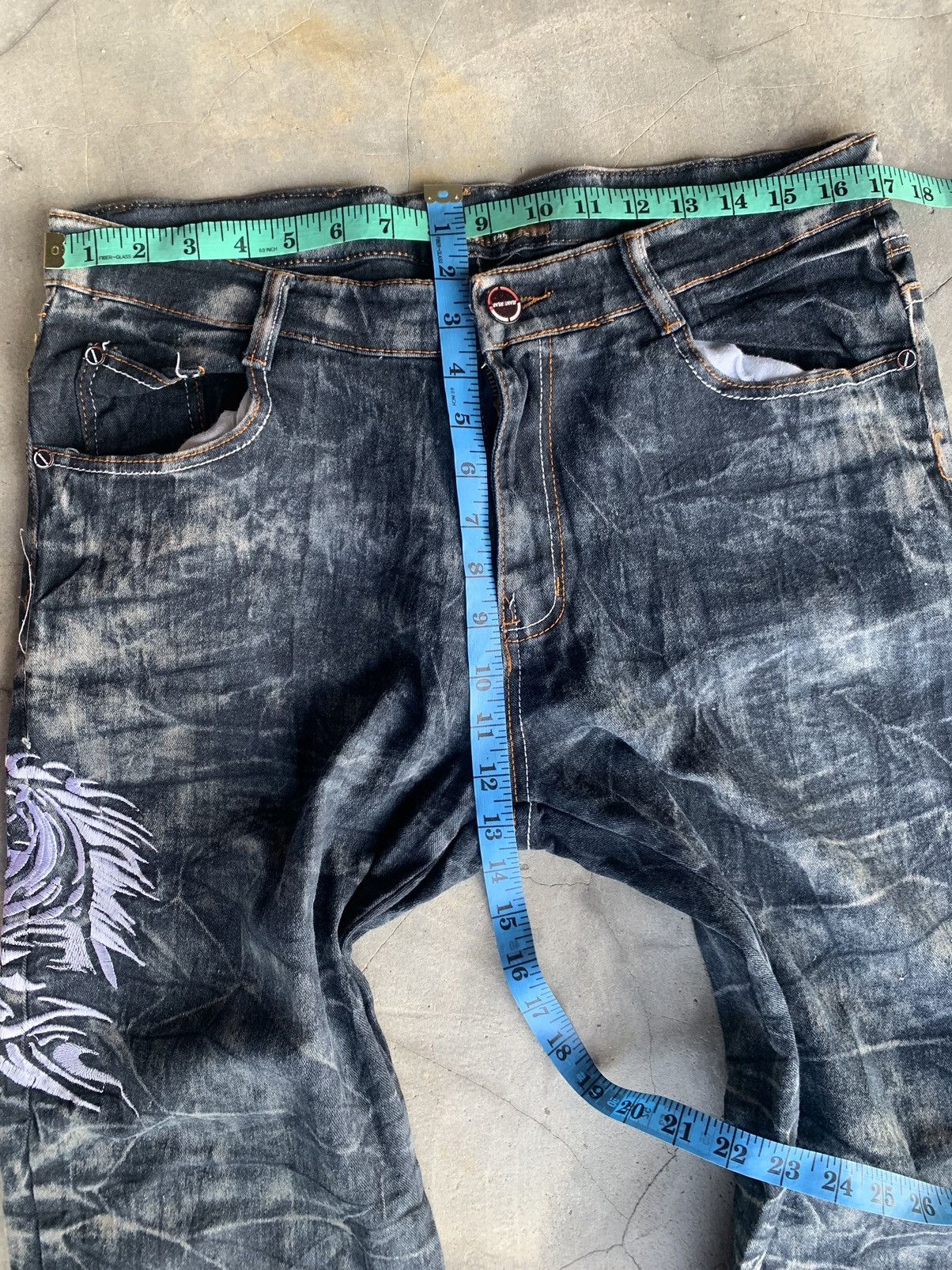 Affliction Unbrand Jeans Crazy Lightning Wash & rare design. Size US 34 / EU 50 - 5 Thumbnail