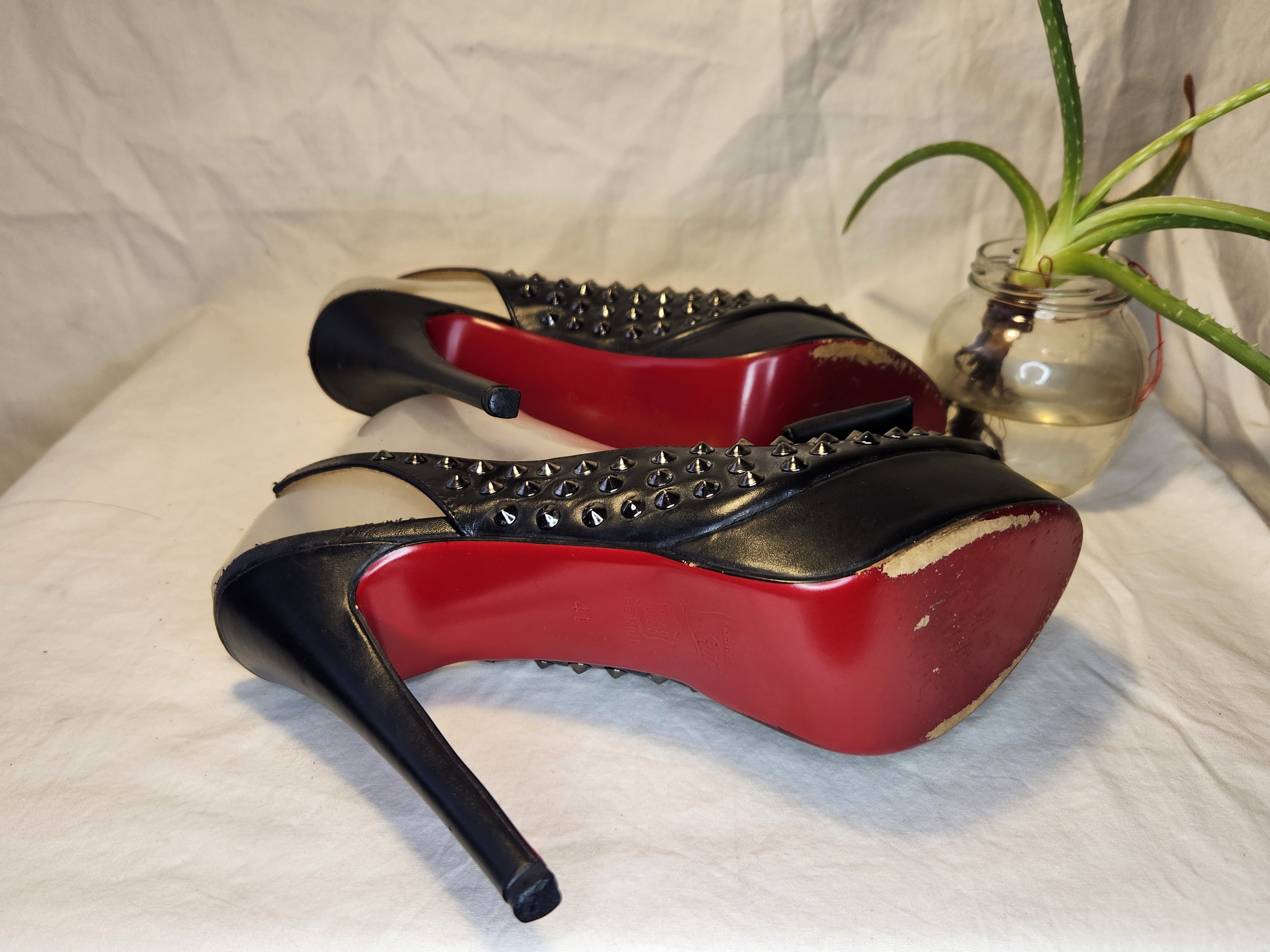 Christian Louboutin STUDDED Size US 10 / IT 40 - 6 Thumbnail