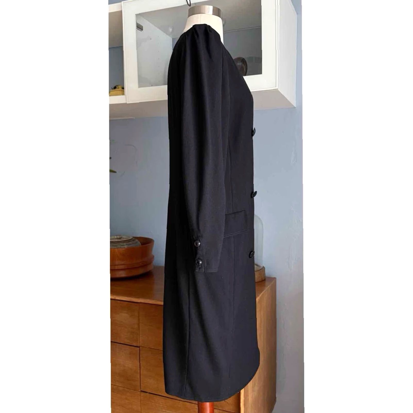Valentino VINTAGE Valentino Miss V Black Wool Crepe Double Breasted Sheath Dress Sz 10 Size L / US 10 / IT 46 - 5 Thumbnail