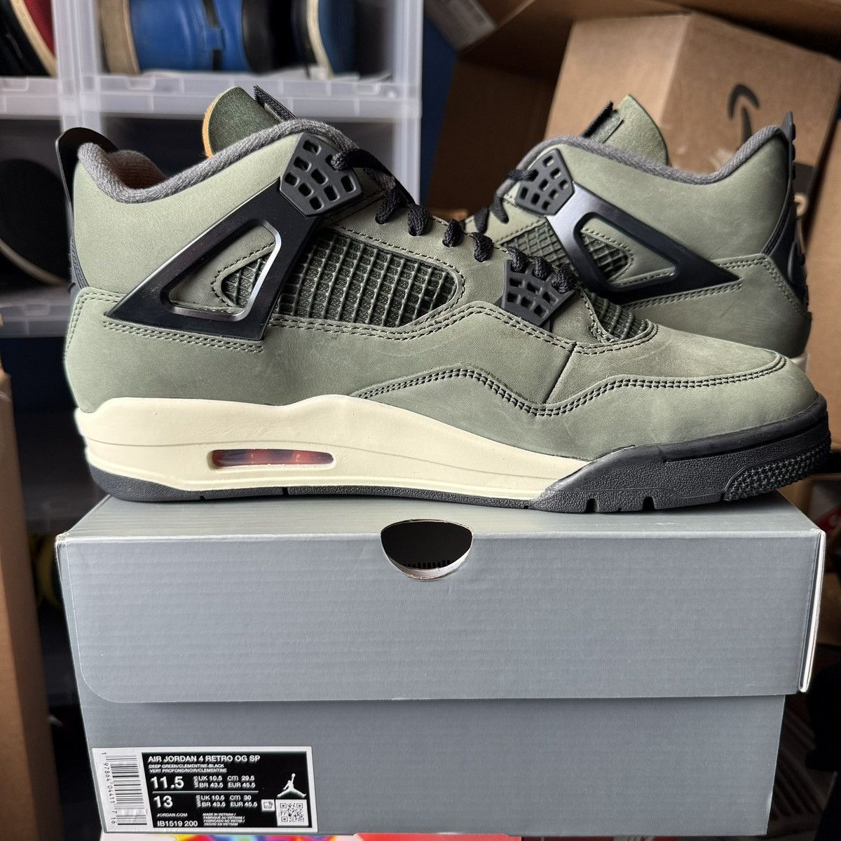 Nike Jordan 4 Retro OG SP 'Undefeated' Size US 11.5 / EU 44-45 - 3 Thumbnail