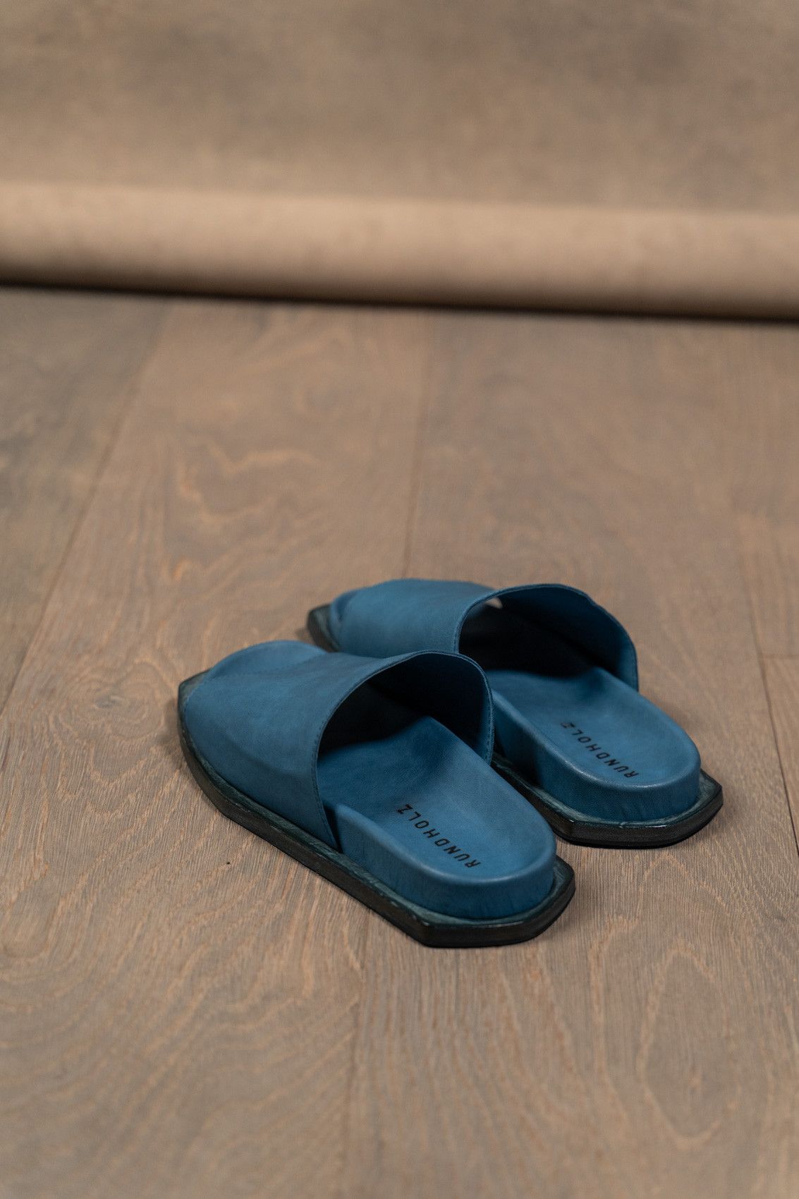 Rundholz Tulip coloured Slippers Size US 9 / IT 39 - 3 Thumbnail