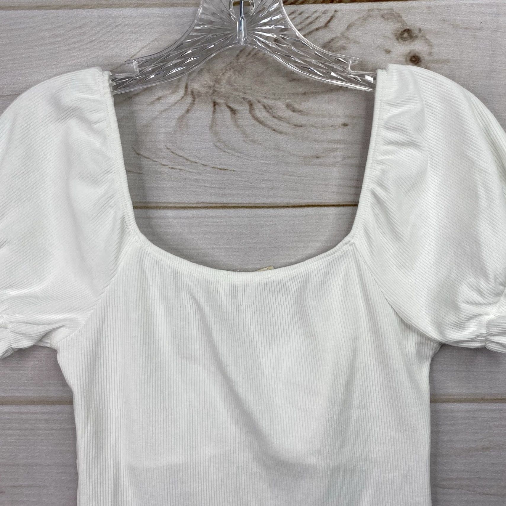 Vintage Altar'd State Bodysuit White Womens S Short Puff Sleeve Ruffle Ribbed Knit Cute Size S / US 4 / IT 40 - 7 Thumbnail