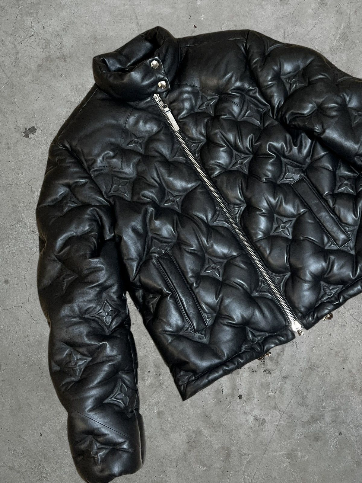 Louis Vuitton Louis Vuitton Embossed Monogram Leather Jacket Size US S / EU 44-46 / 1 - 7 Thumbnail