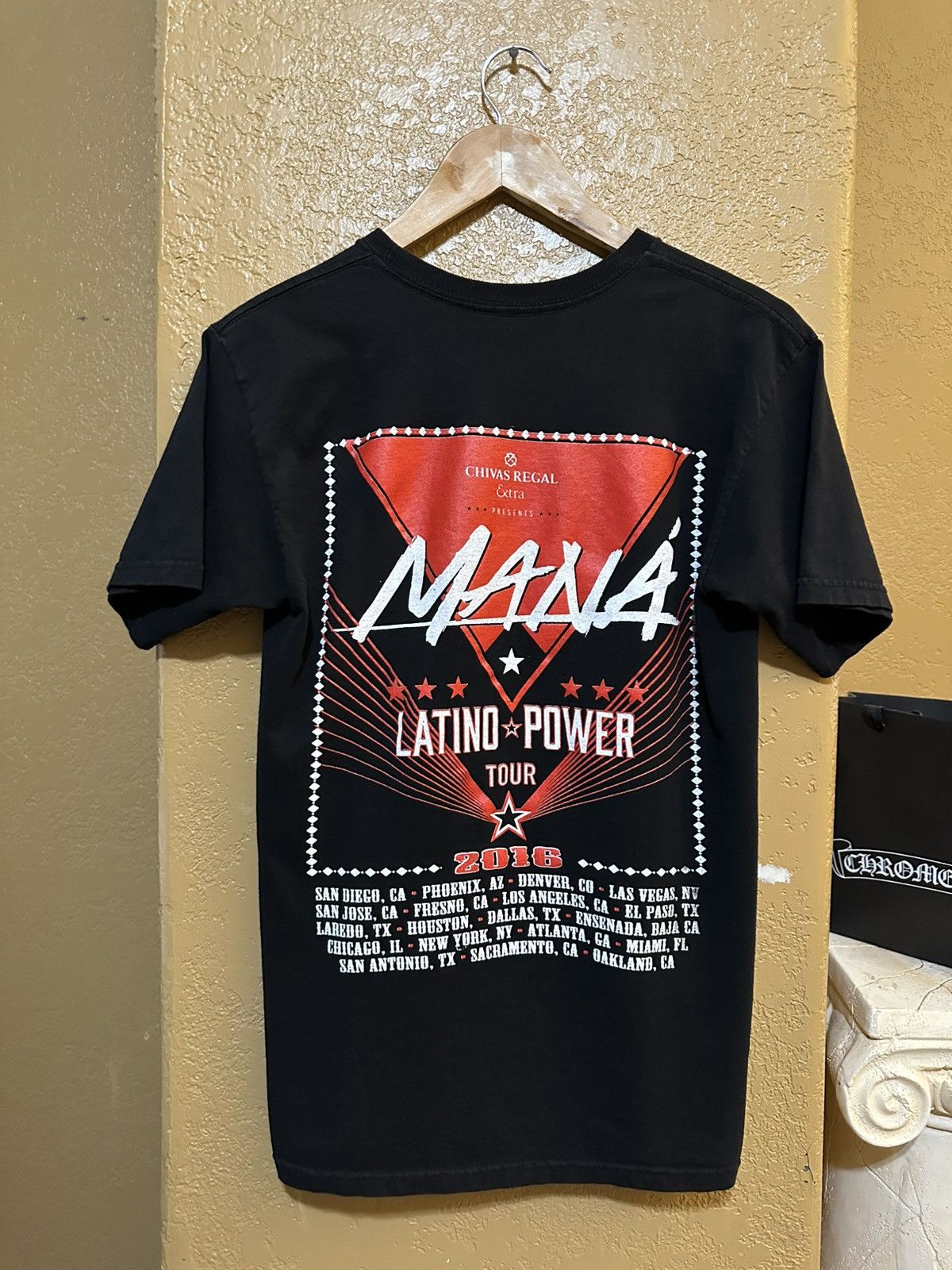 Band Tees Maná Latino Power Mexican rock band tee Size US S / EU 44-46 / 1 - 3 Thumbnail