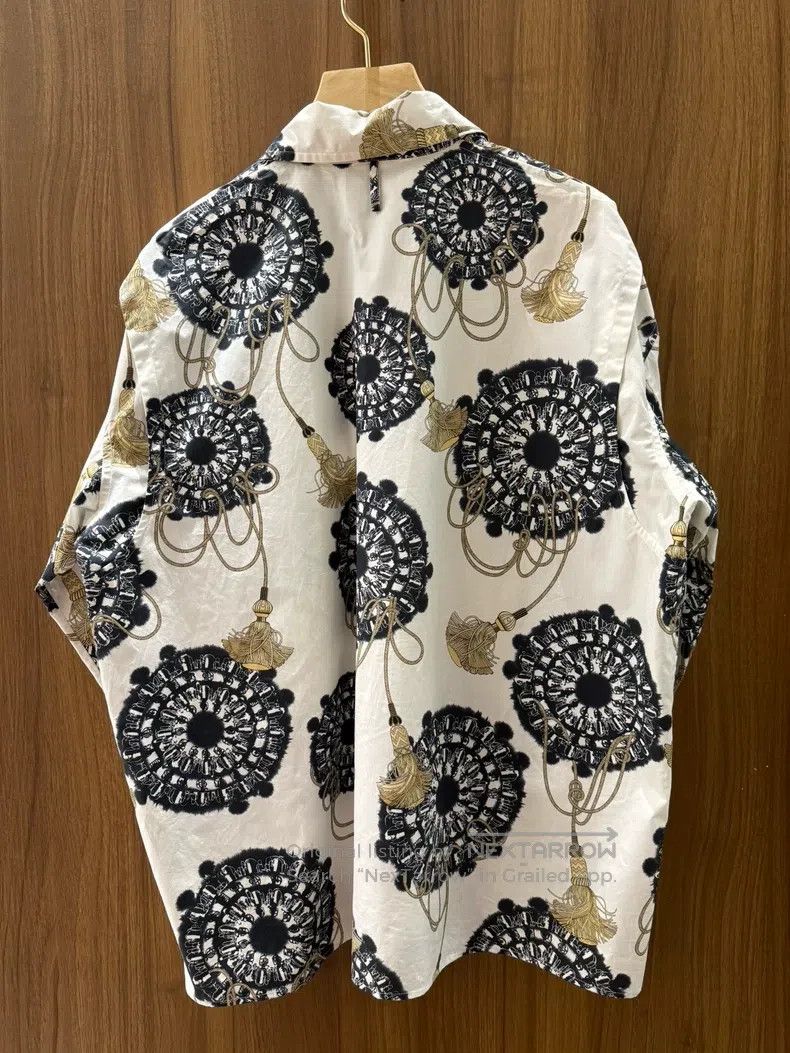 Hermes Hermes White base black gold print shirt Size XS / US 0-2 / IT 36-38 - 2 Thumbnail