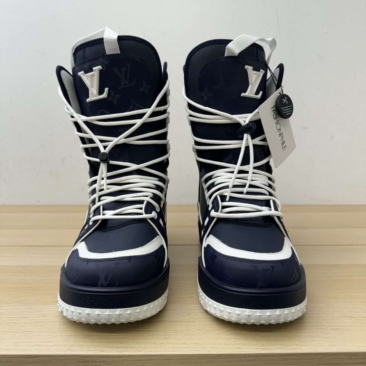 Louis Vuitton Louis Vuitton Snow Trainer Boots Size US 8.5 / EU 41-42 - 2 Thumbnail