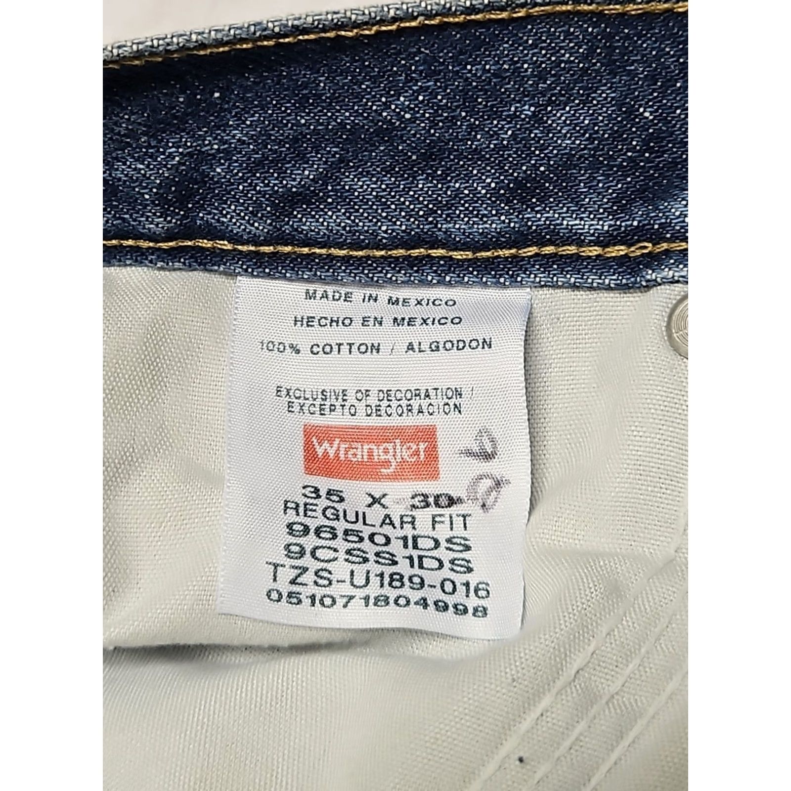 Wrangler Wrangler Jeans Men’s 34x24 Regular Straight Cotton Denim Y2K Vintage-Style Blue 2000s Size US 34 / EU 50 - 7 Thumbnail
