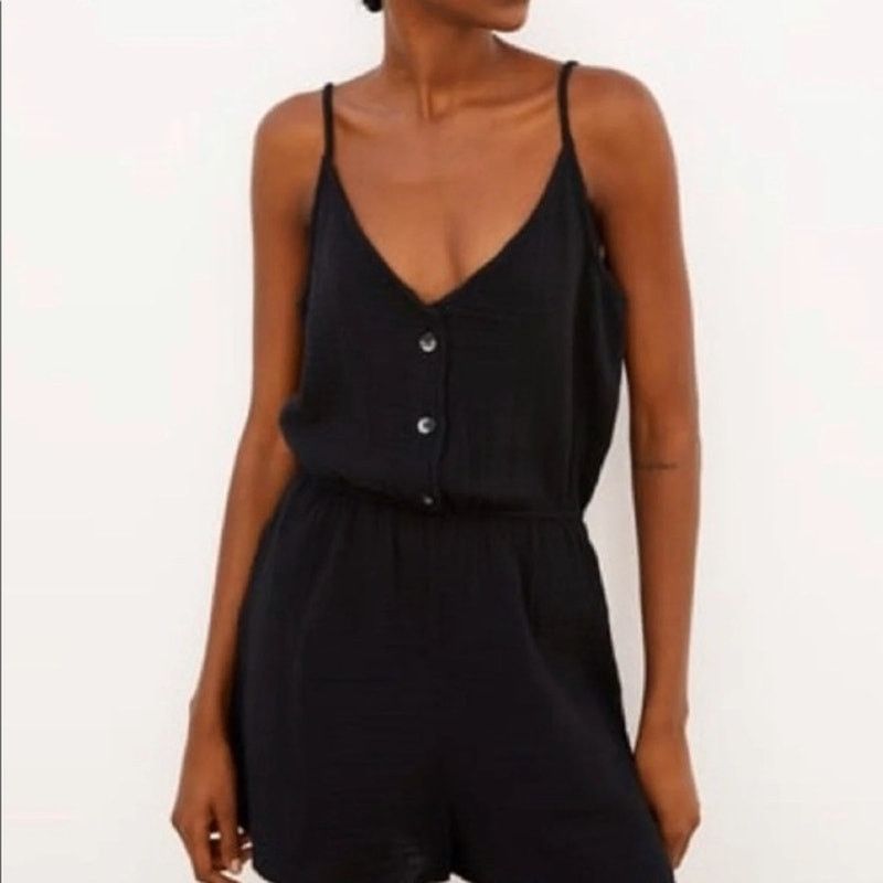 Zara Zara | Short Buttoned Jumpsuit Romper | Small Size 26" / US 2 / IT 38 - 2 Thumbnail