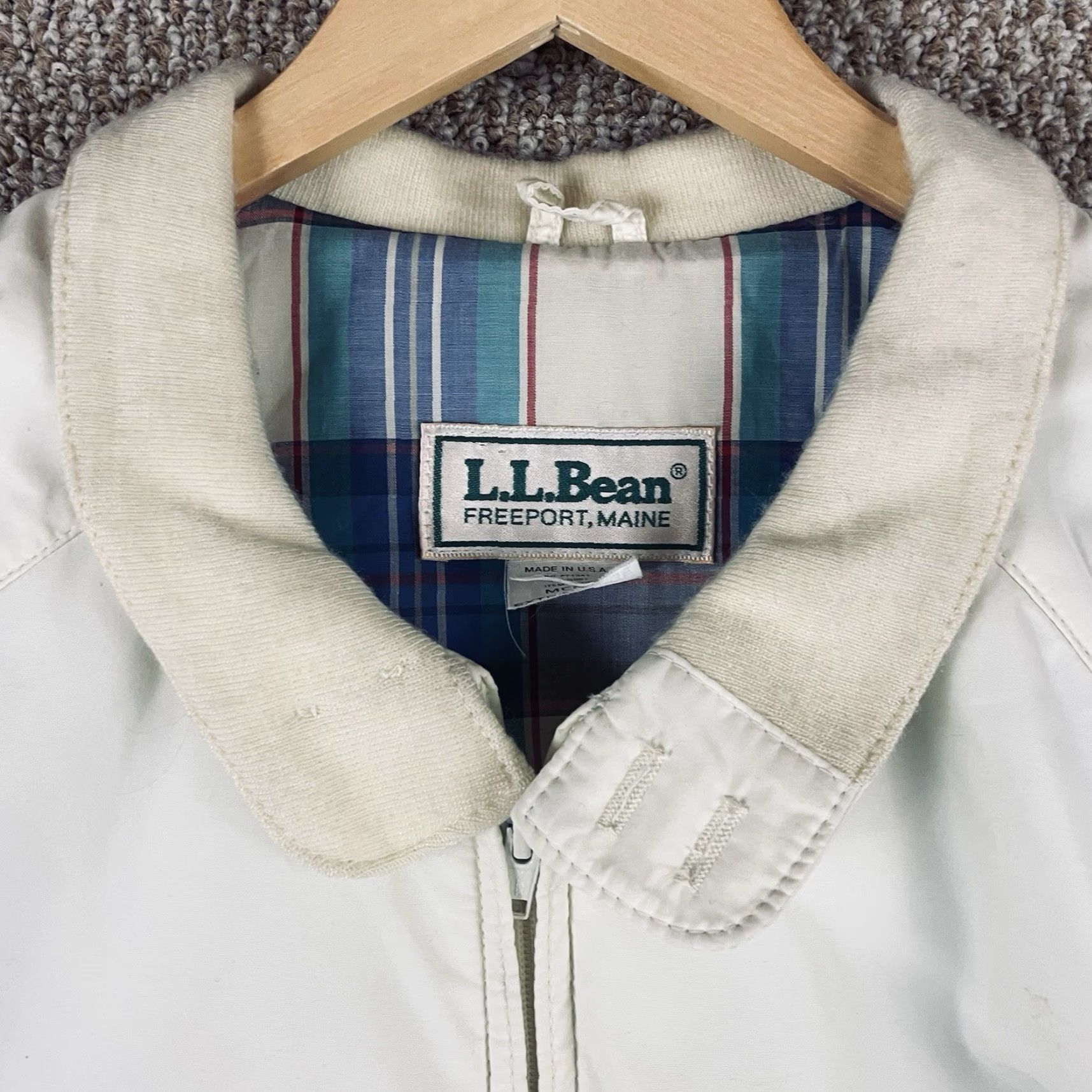 Vintage VINTAGE L.L. Bean Bomber Jacket Coat XL White Nylon Lined USA Mens Regular 90s Cotton Blend Pockets Size US XL / EU 56 / 4 - 3 Thumbnail