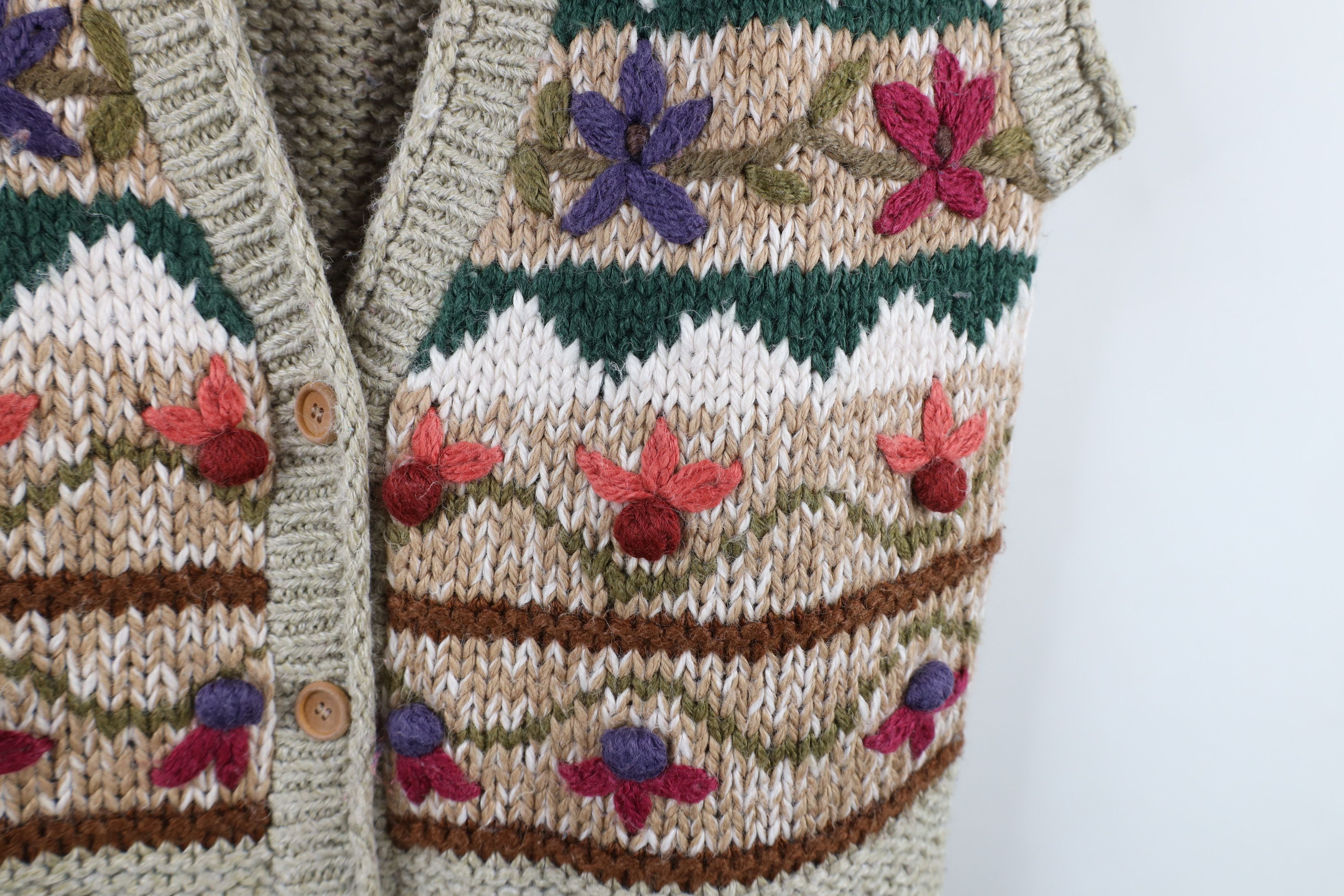 Vintage Vintage 90s Streetwear Flower Embroidered Knit Sweater Vest Size L / US 10 / IT 46 - 5 Thumbnail