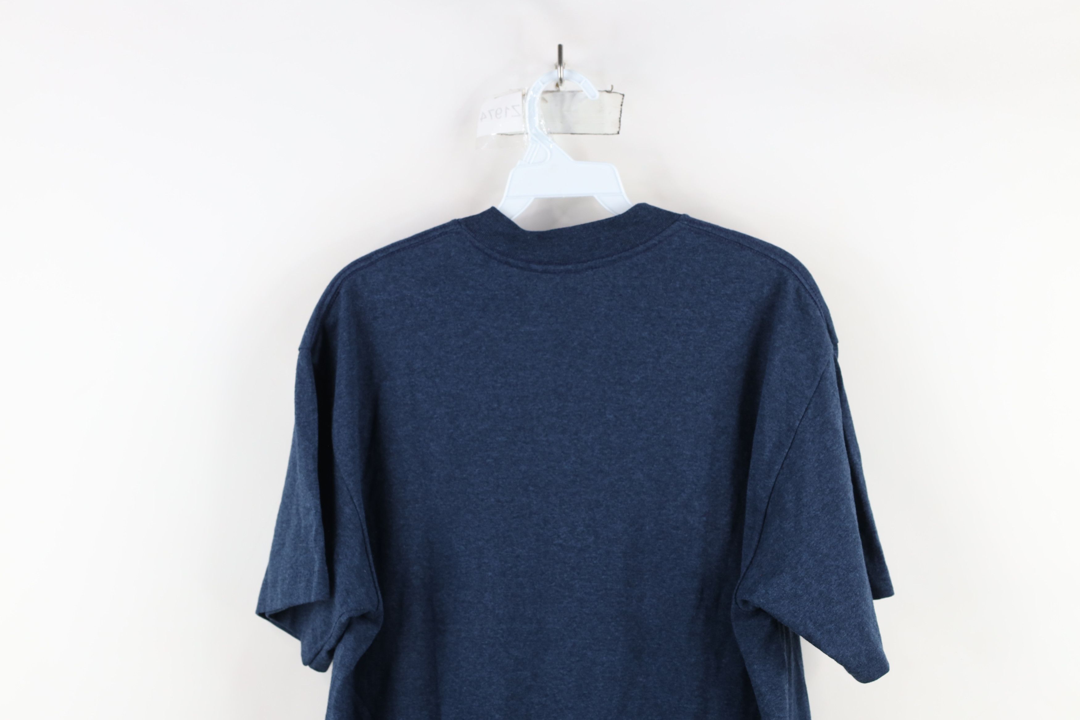 Vintage Vintage 90s Streetwear Brothers Wolf Nature T-Shirt USA Size US L / EU 52-54 / 3 - 10 Thumbnail