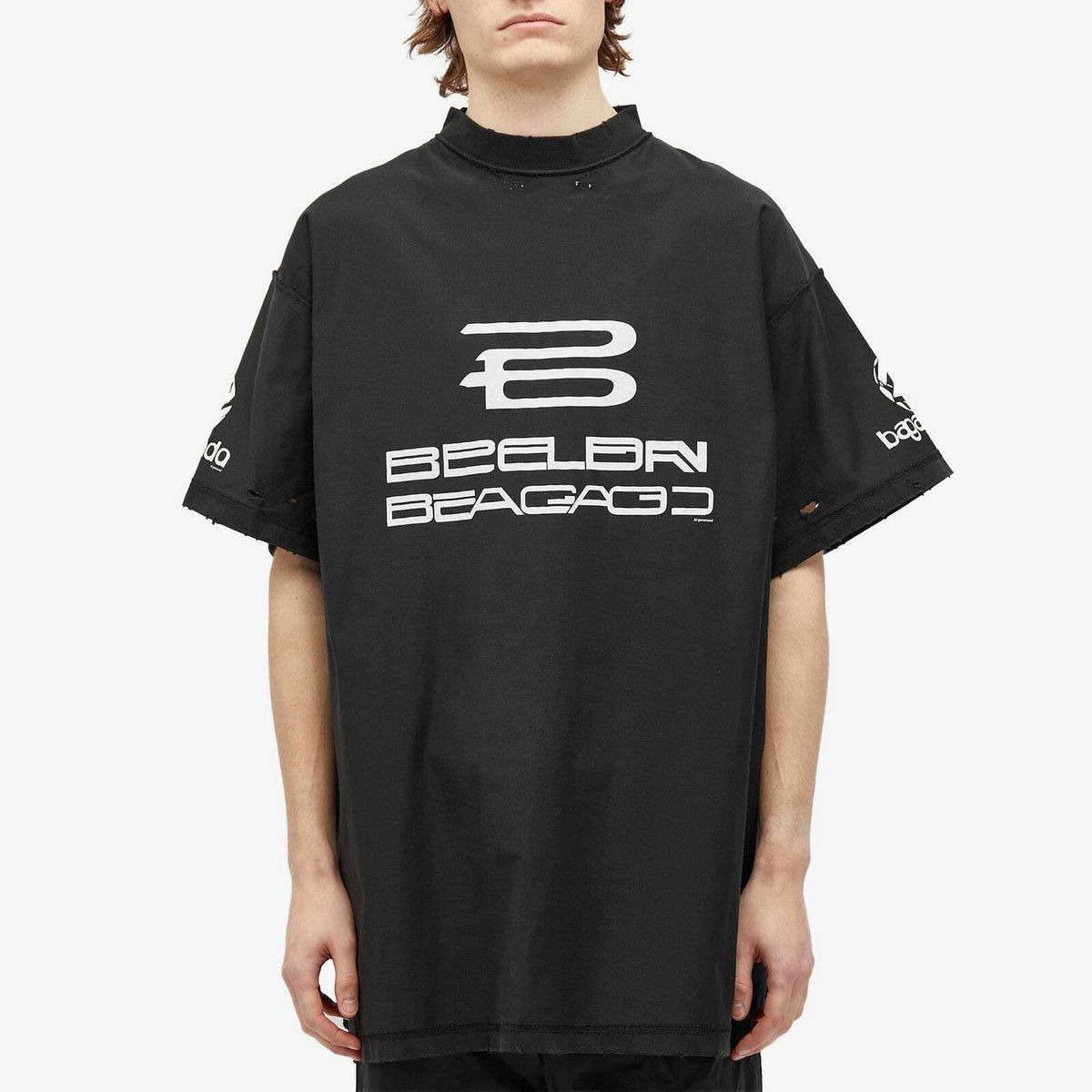 Balenciaga o1mt1gz0325 Al Generated Inside-Out T-Shirt Oversized Size US M / EU 48-50 / 2 - 2 Thumbnail