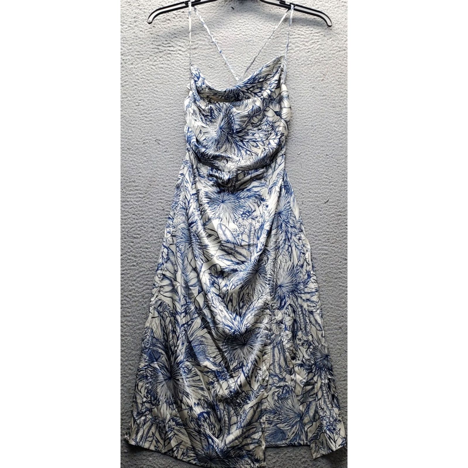 Cider Cider Maxi Dress Womens Size S Blue White Floral Smocked Back Zip Sleeveless 90s? (Note: This output is not valid.) Size S / US 4 / IT 40 - 2 Thumbnail