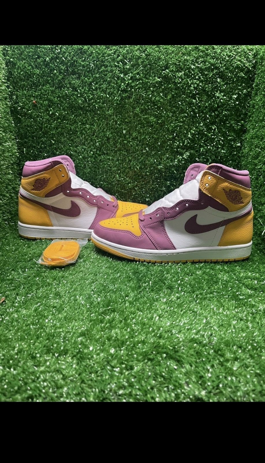 Nike jordan 1 brotherhood Size US 8.5 / EU 41-42 - 1 Thumbnail