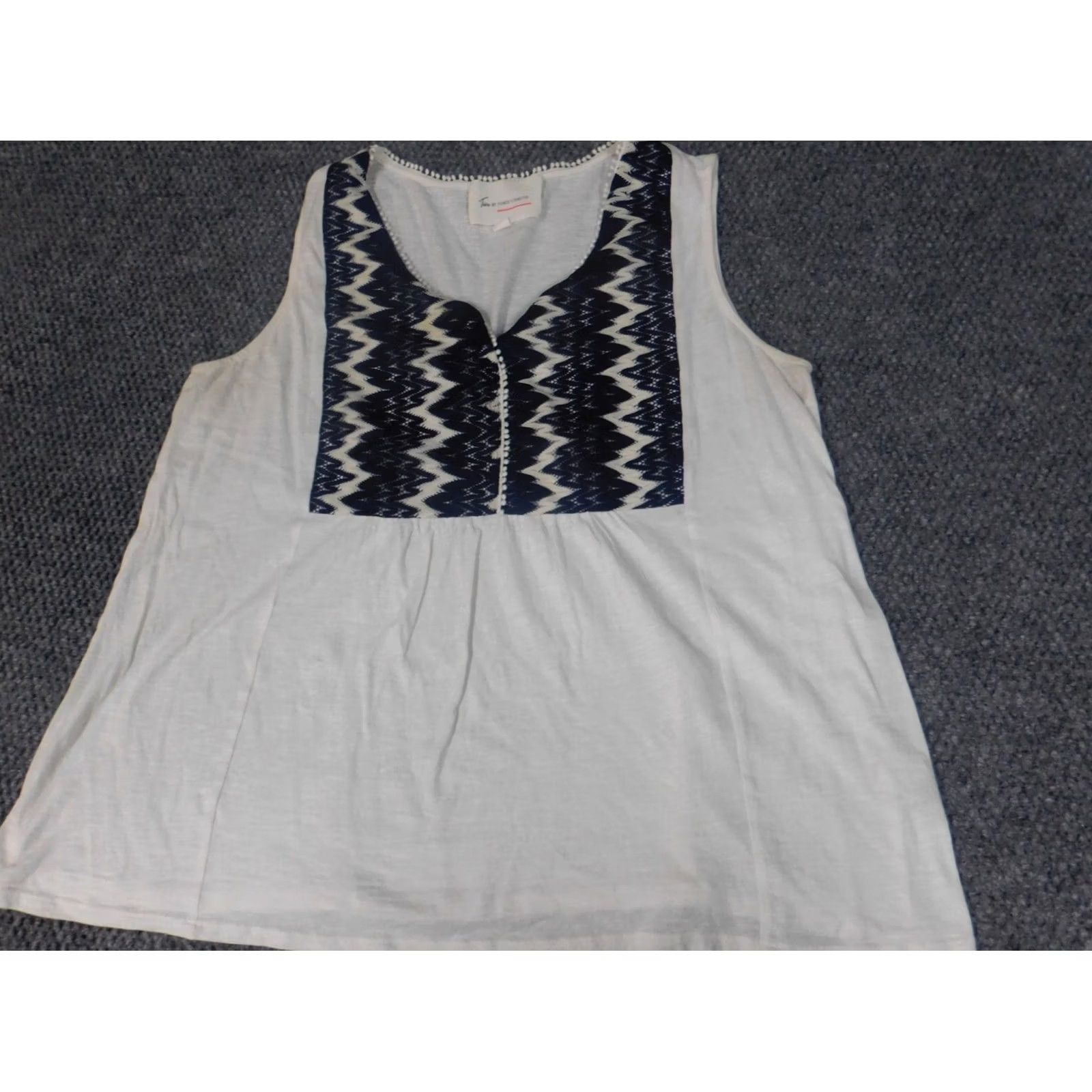 Vince Camuto Vince Camuto Womens Blouse M White Sleeveless Round Neck Pullover Casual Button Cotton 100% Regular Womens Size M / US 6-8 / IT 42-44 - 3 Thumbnail