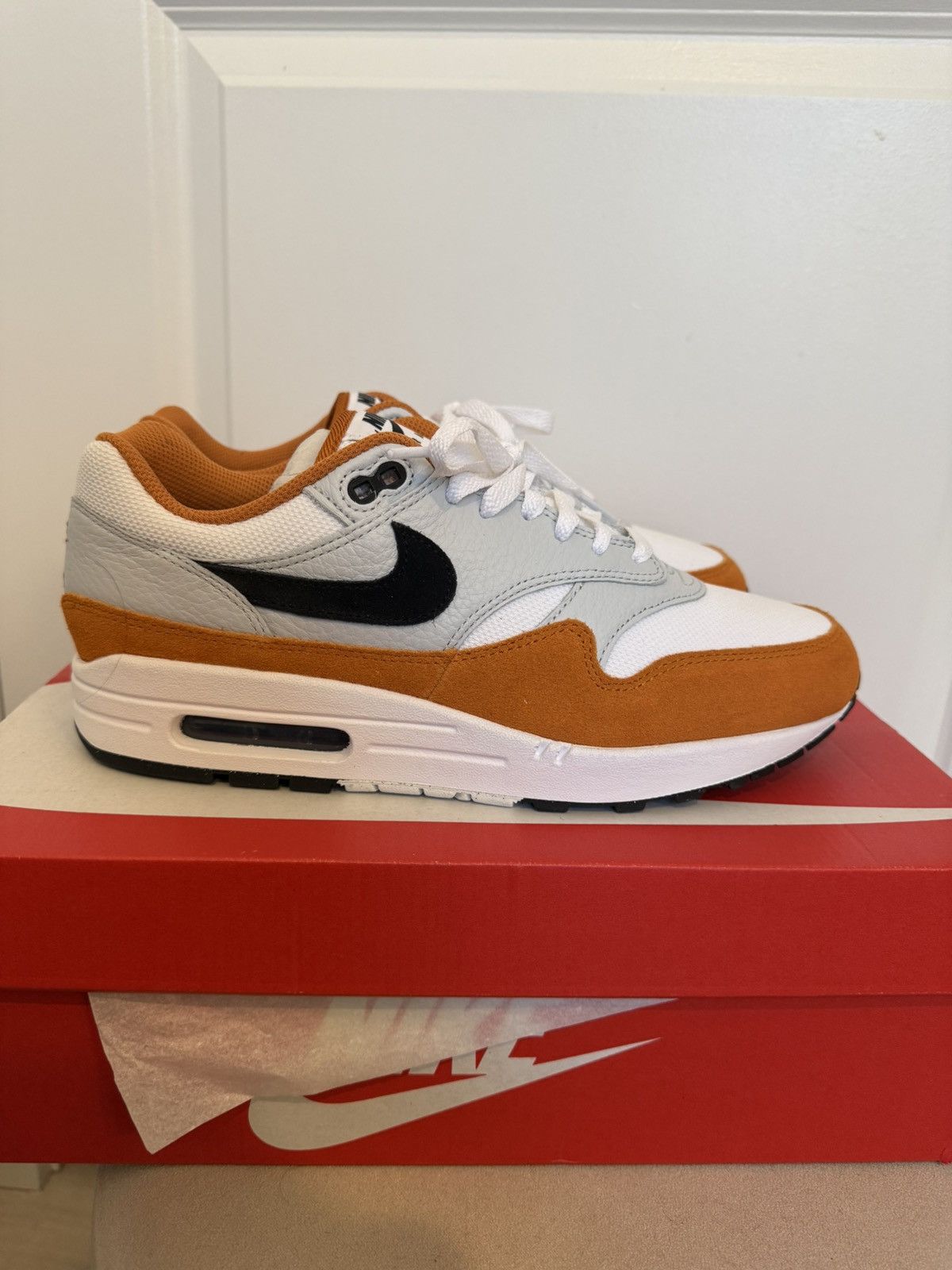 Nike Air Max 1 Size US 9 / EU 42 - 1 Thumbnail