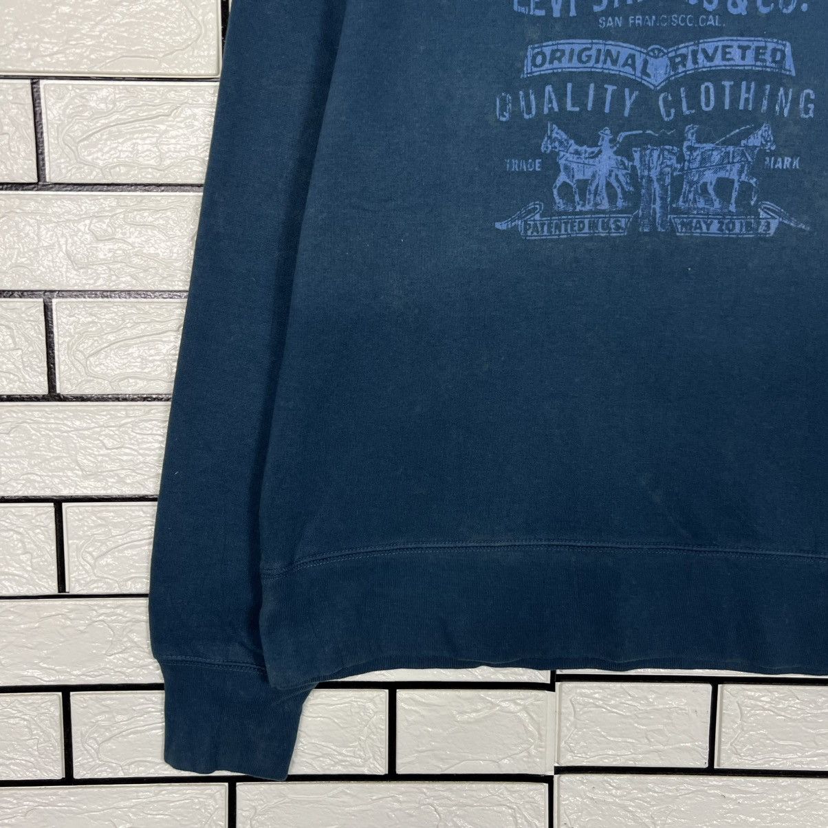 Levi's Y2k Vintage LEVIS Big Logo Sweatshirt Pullover #3947-C180 Size US M / EU 48-50 / 2 - 6 Thumbnail