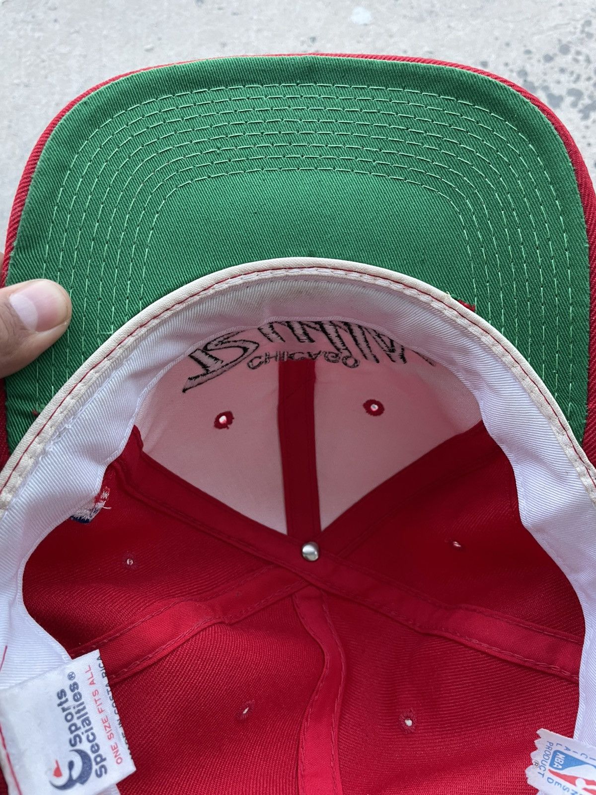 Vintage RARE Chicago bulls vintage hat sport made in costa rica Size ONE SIZE - 9 Thumbnail