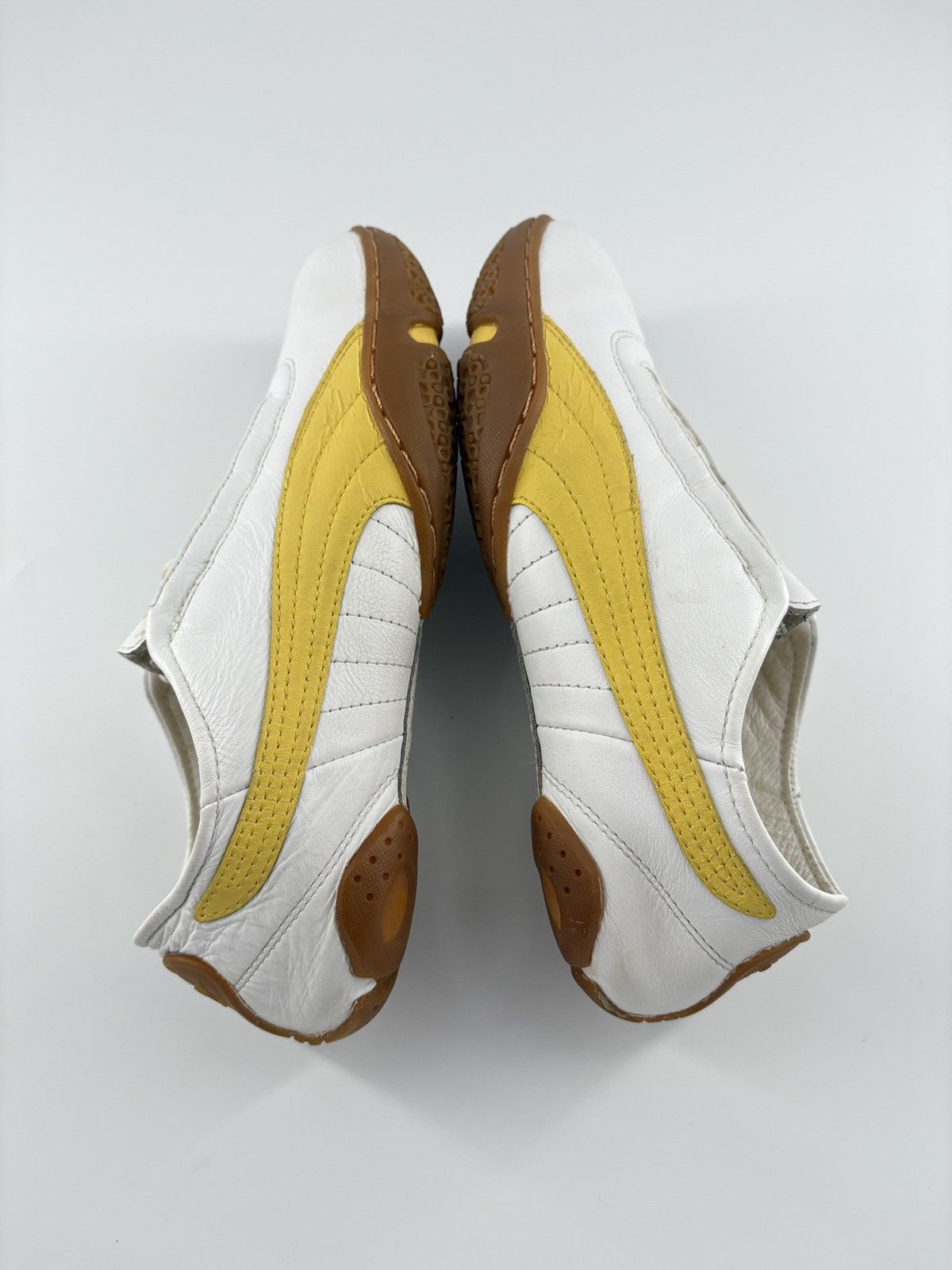 Puma Puma 2000s vintage real leather sneakers Y2K mostro Size US 5 / EU 37 - 9 Thumbnail