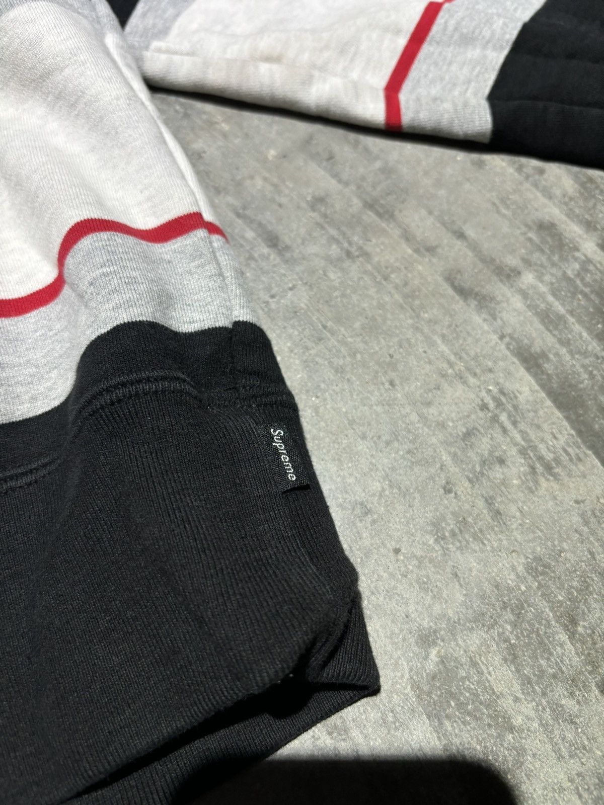 Supreme Supreme Striped Embroidered Hoodie Size US S / EU 44-46 / 1 - 4 Thumbnail