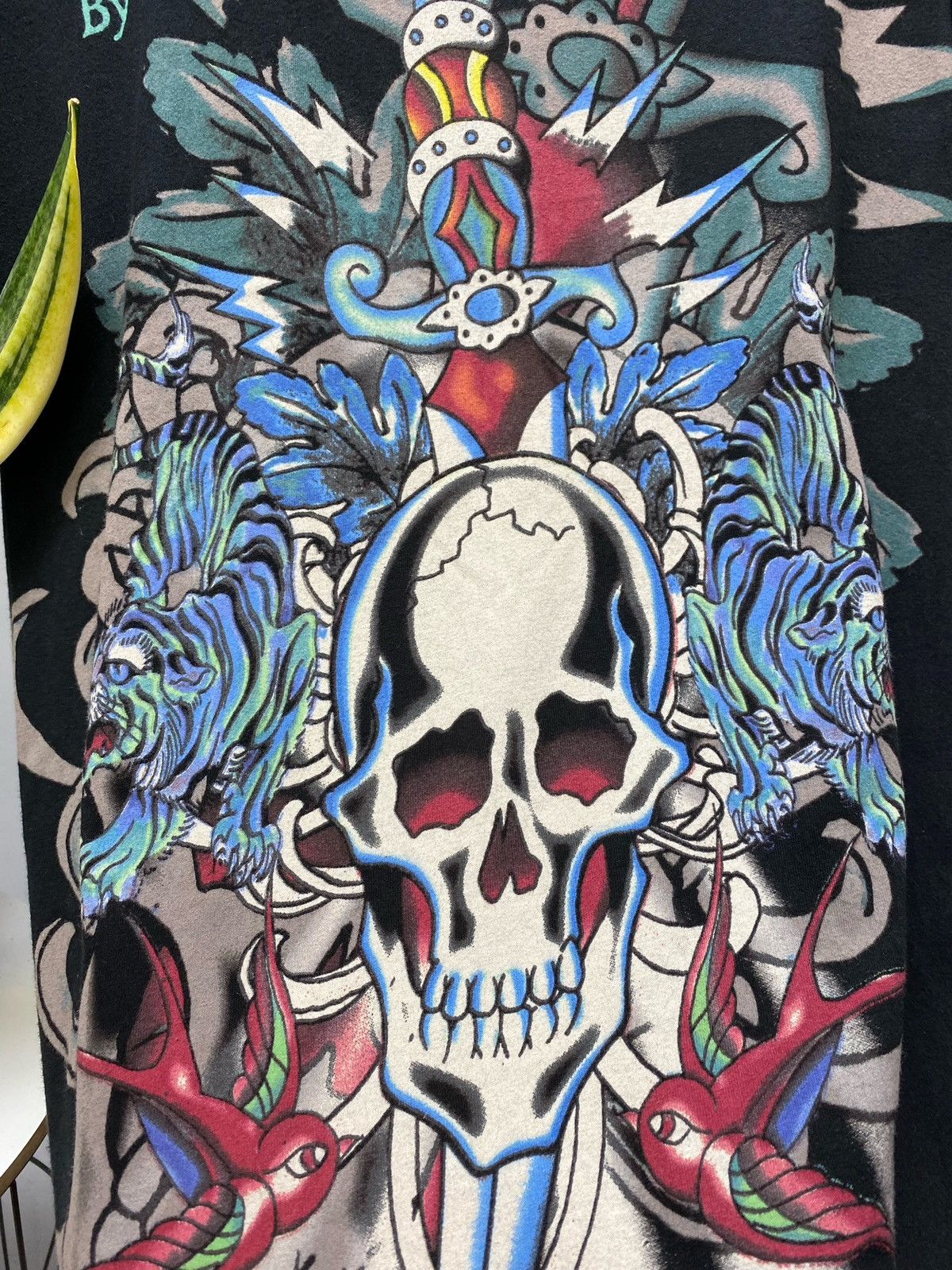 Christian Audigier Christian Audigier Crazy Y2K Ed Hardy Skull T-Shirt Vintage Size US L / EU 52-54 / 3 - 12 Thumbnail