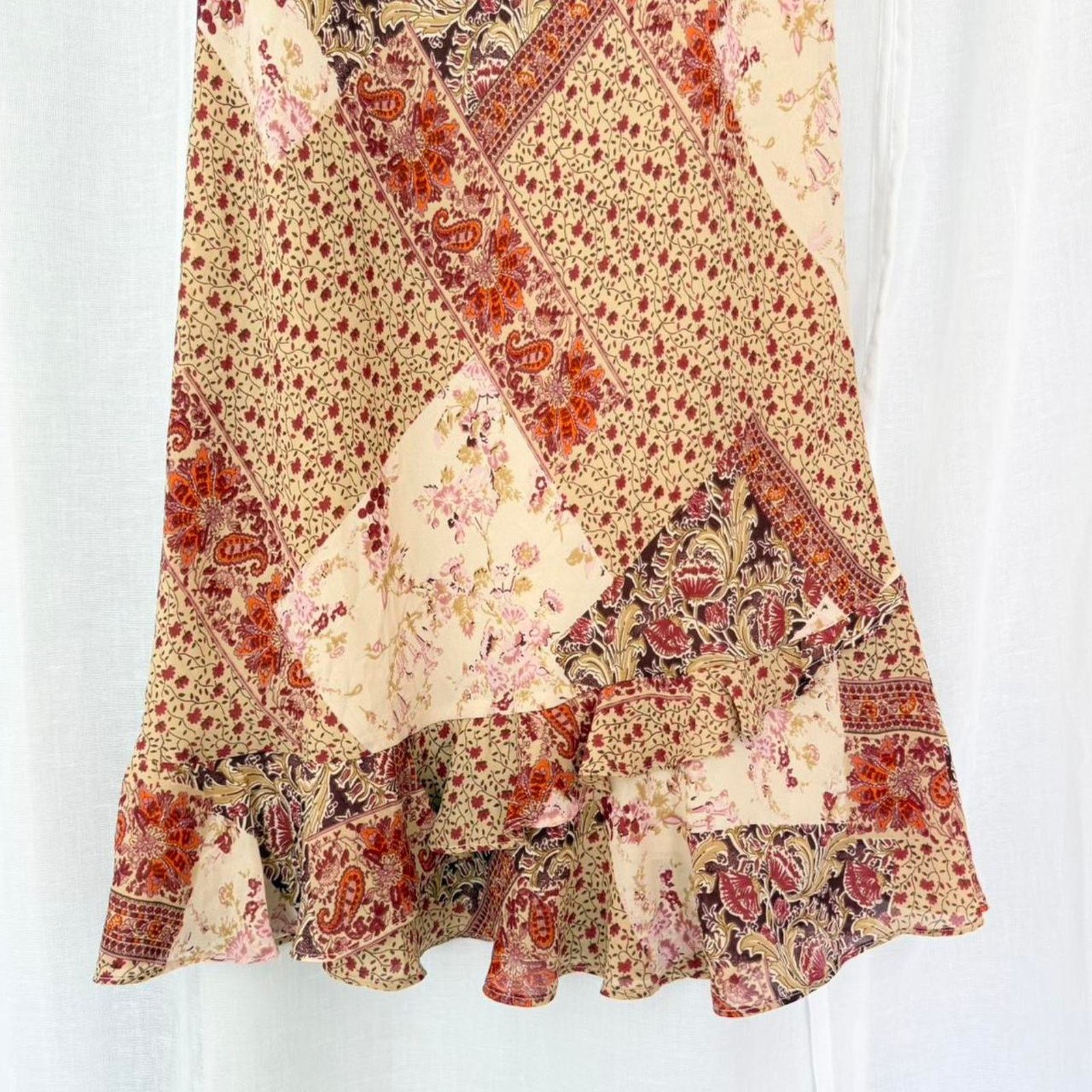 Vintage ✿ vintage patchwork floral handkerchief midi dress ✿ Size M / US 6-8 / IT 42-44 - 4 Thumbnail