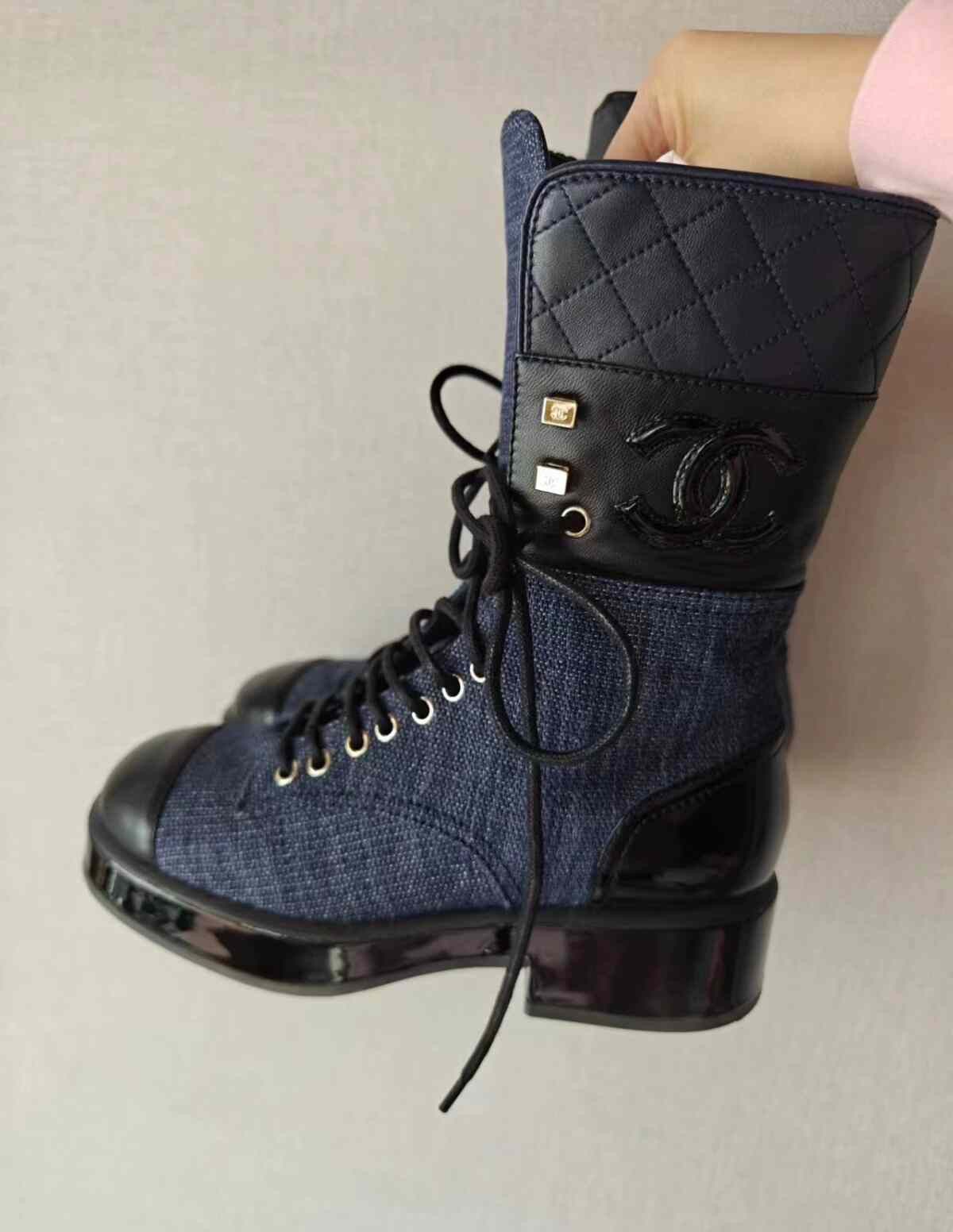 Chanel Chanel Short Boots Size US 5 / IT 35 - 1 Thumbnail