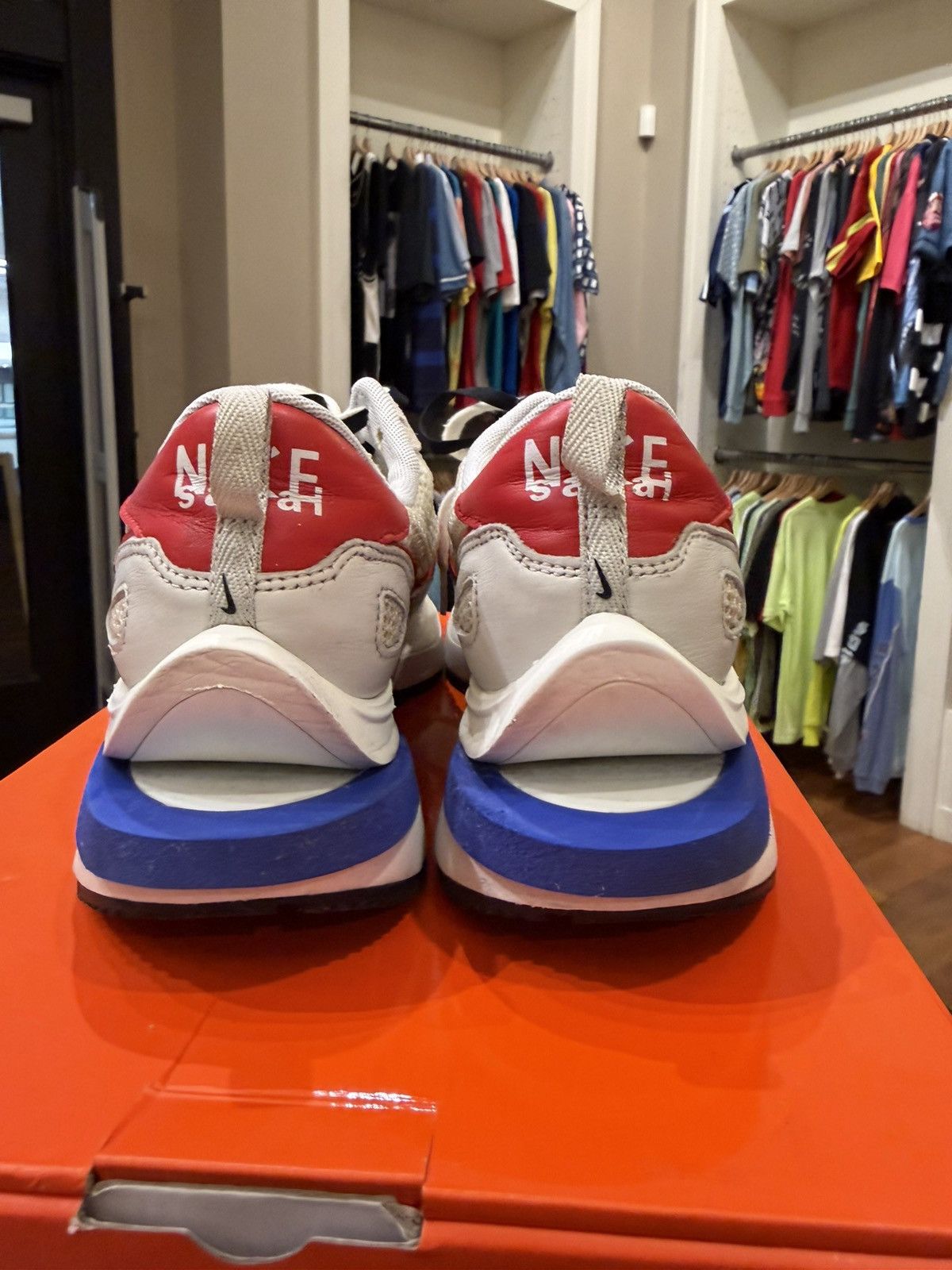 Nike × Sacai Nike Vaporwaffle ‘Sacai Sport Fuchsia Game Royal’ Size US 9.5 / EU 42-43 - 6 Thumbnail