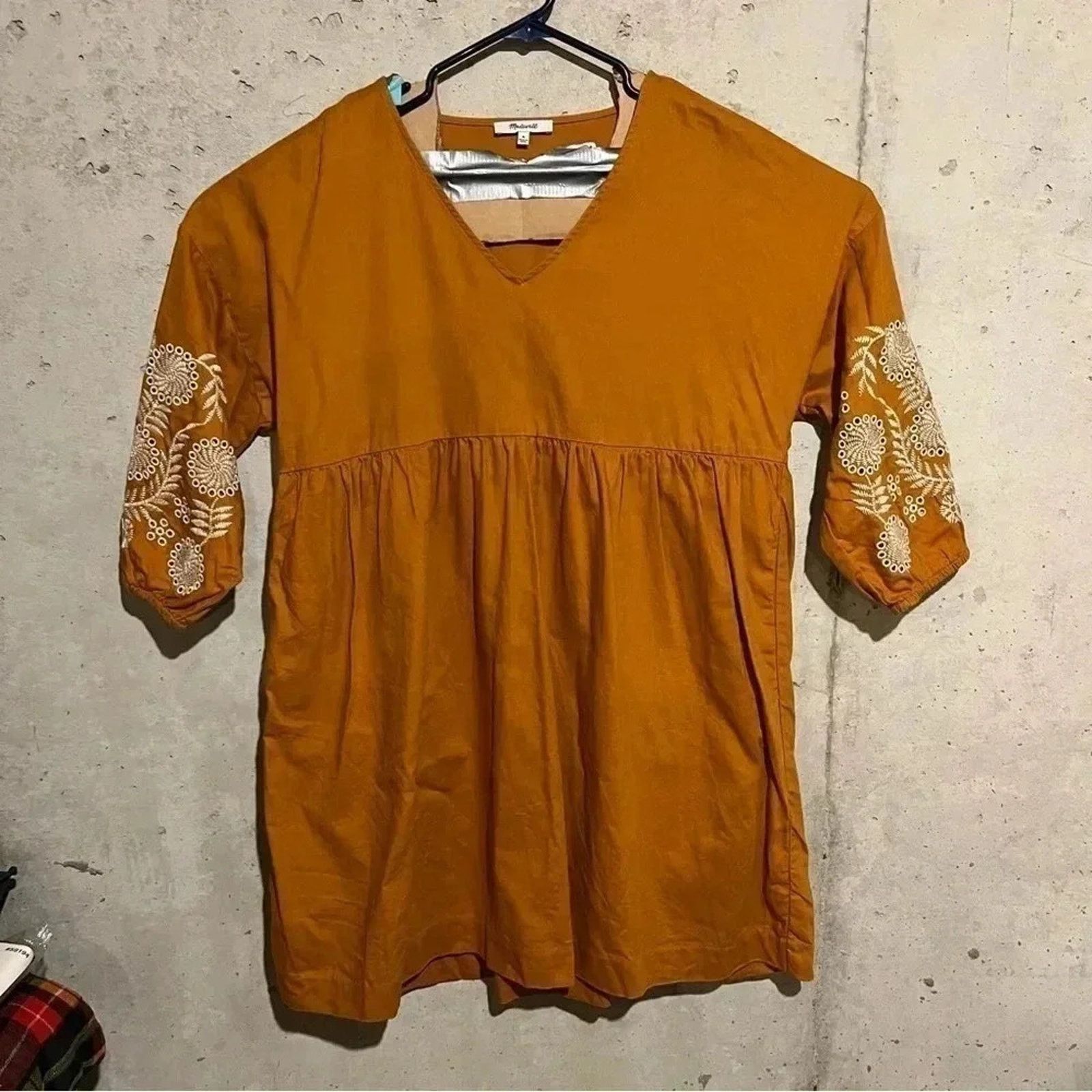Madewell Madewell Linen Blend Embroidered Sleeve Dress Oversized Med Size M / US 6-8 / IT 42-44 - 1 Thumbnail
