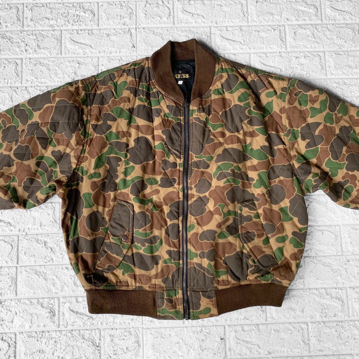Vintage Vintage Cuess Camo Bomber Jacket Size US L / EU 52-54 / 3 - 5 Thumbnail